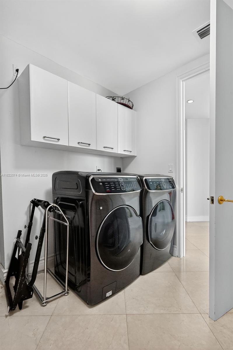 TOWERS OF PORTO VITA-NORT - Residential