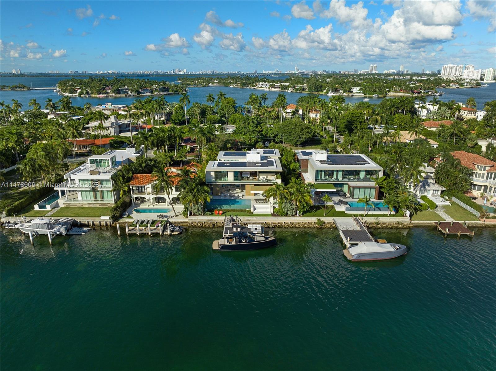 HIBISCUS ISLAND - Residential