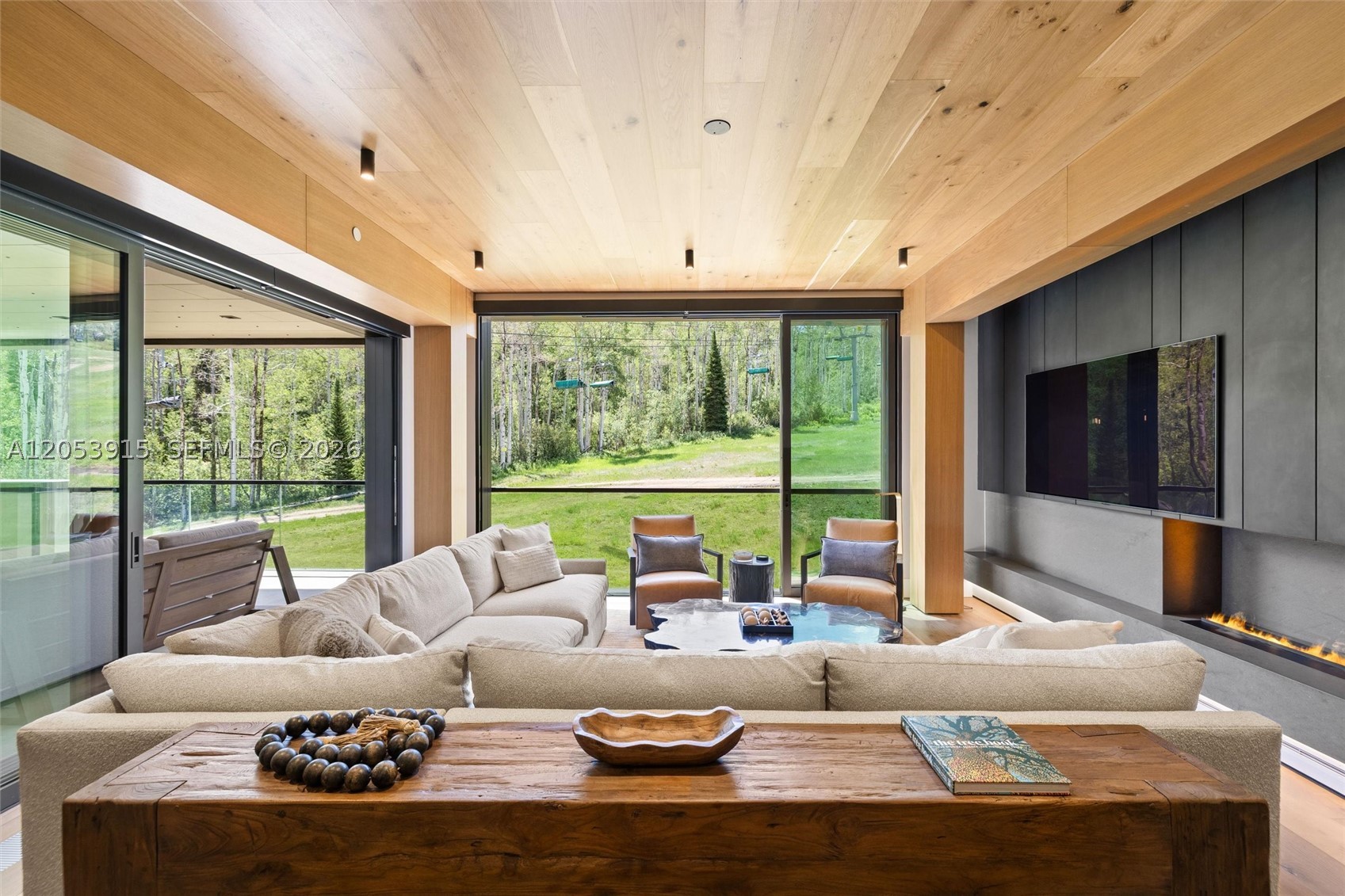 AURA - Residential