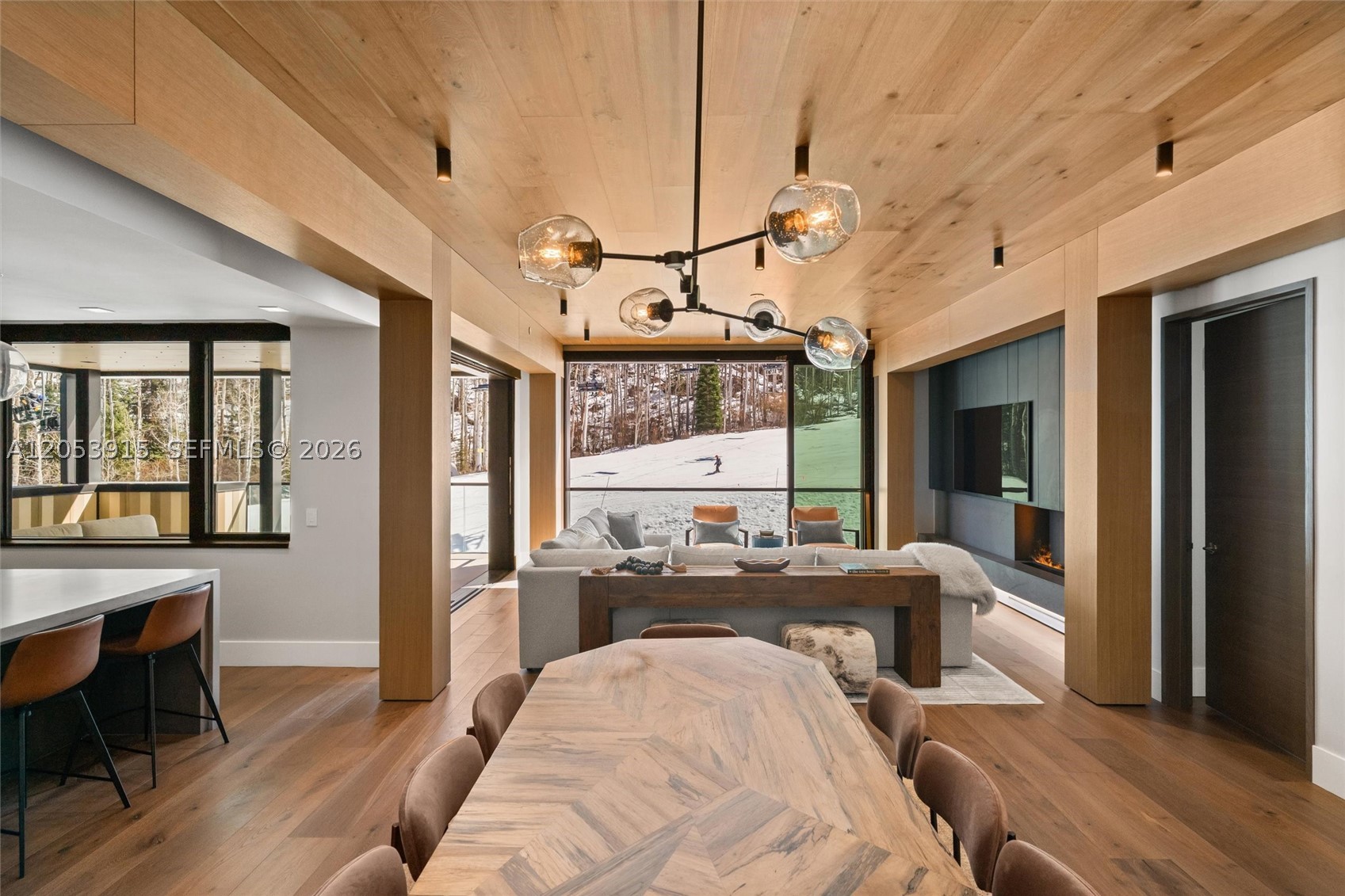 AURA - Residential