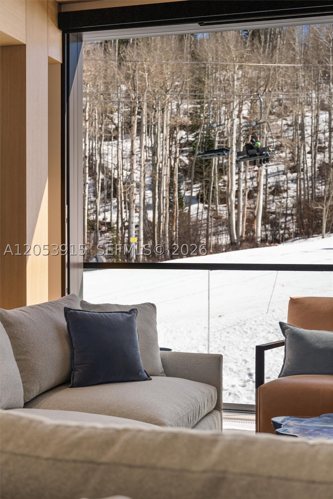 AURA - Residential