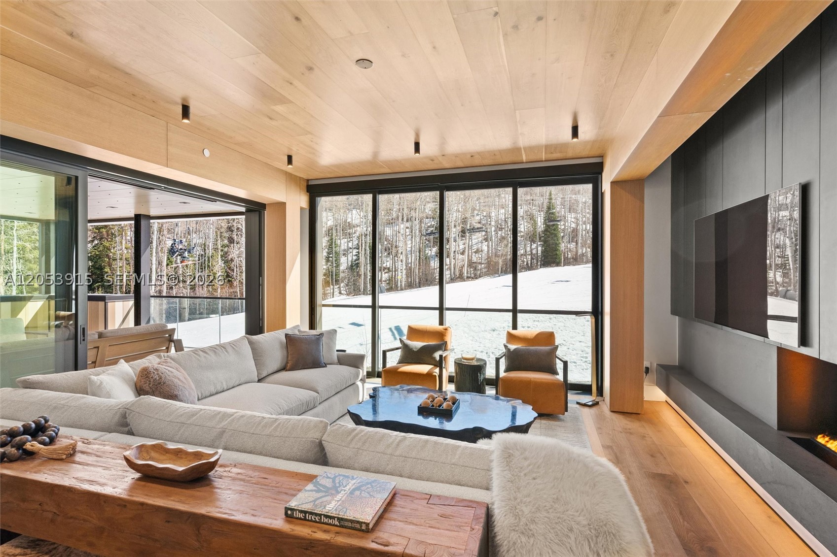 AURA - Residential