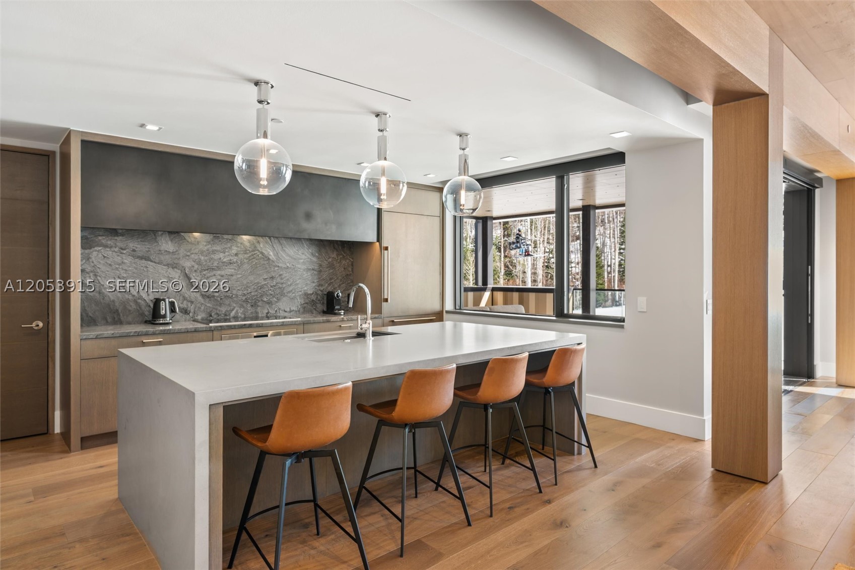 AURA - Residential