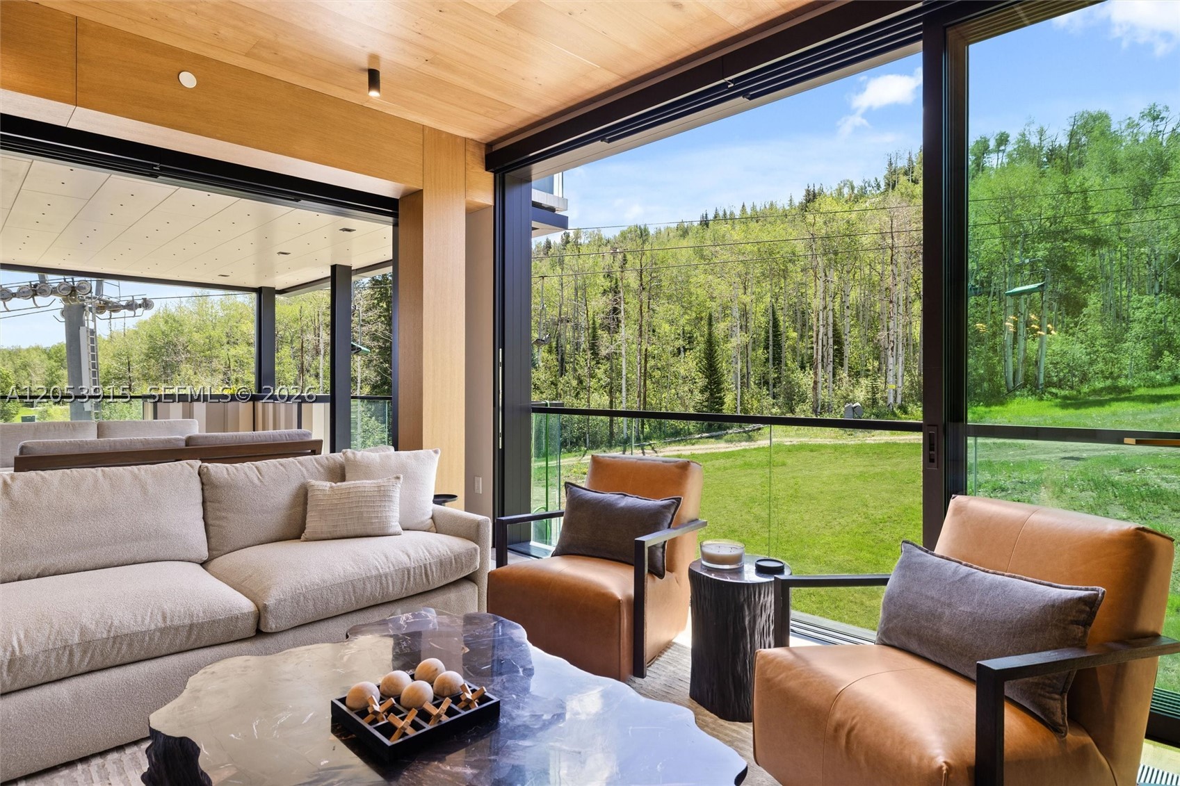 AURA - Residential