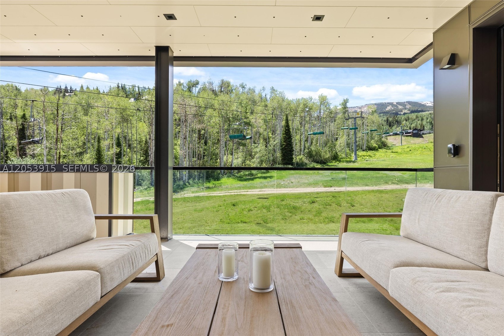 AURA - Residential