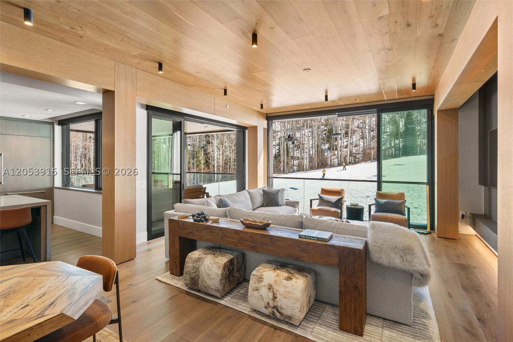 AURA - Residential