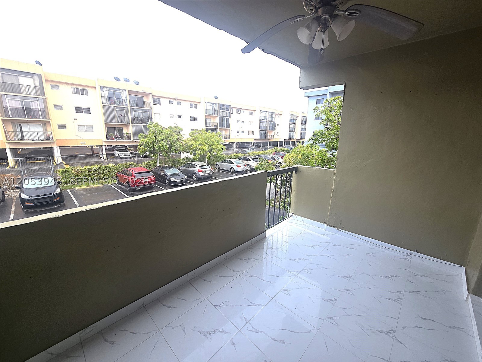 PALMETTO SPRINGS CONDO VI - Residential