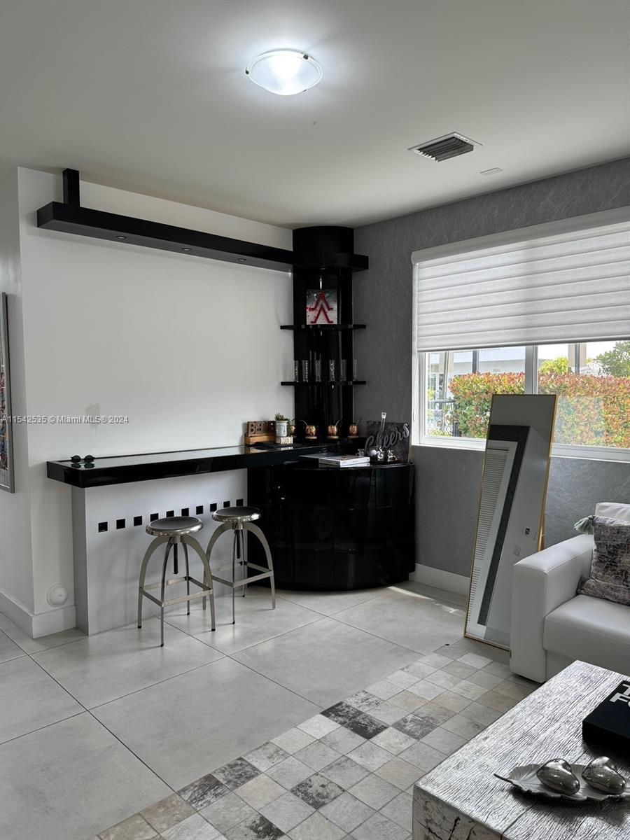 DORAL COMMONS RESIDENTIAL - Residential