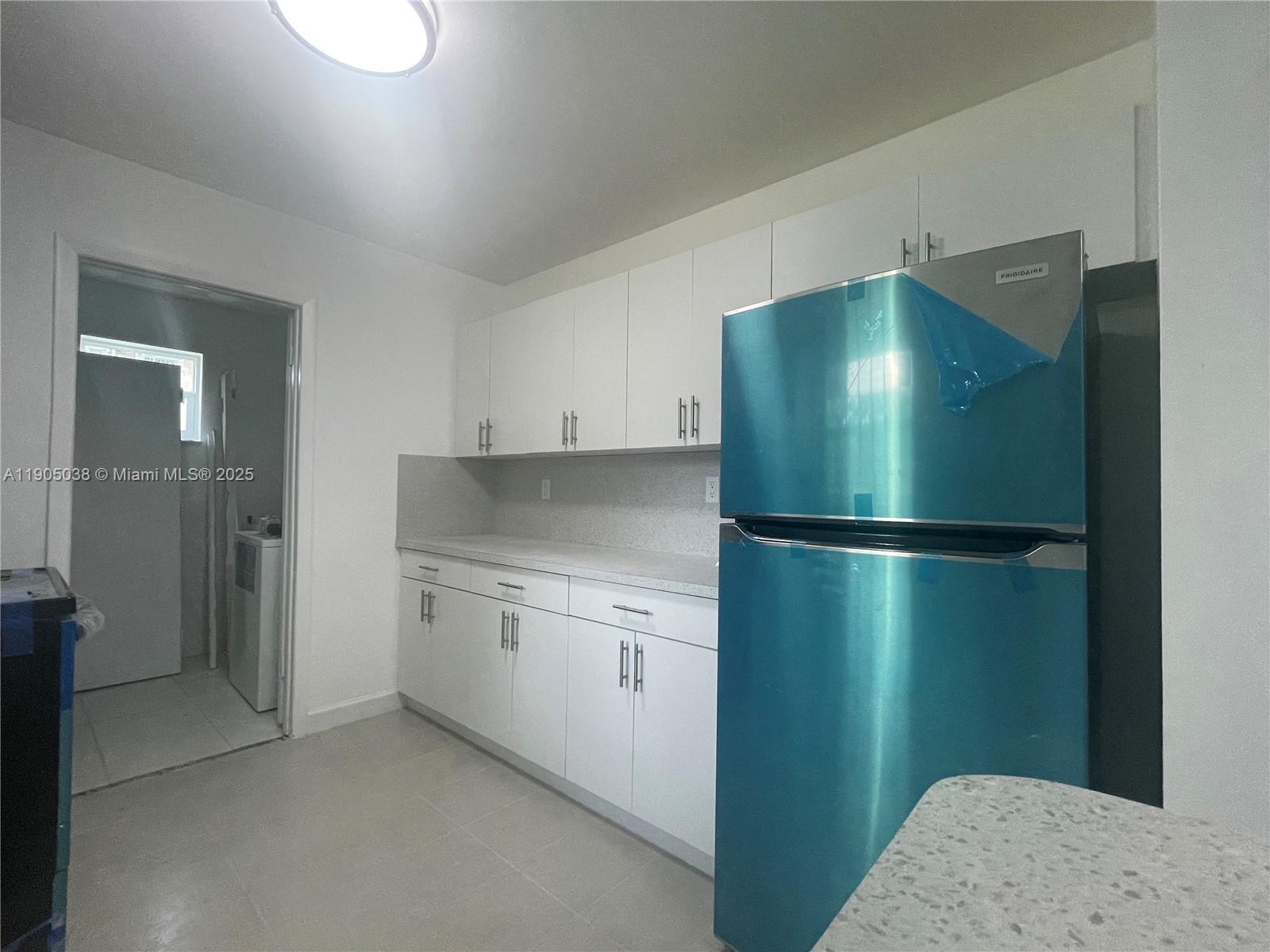 MIDWAY PARK - Residential