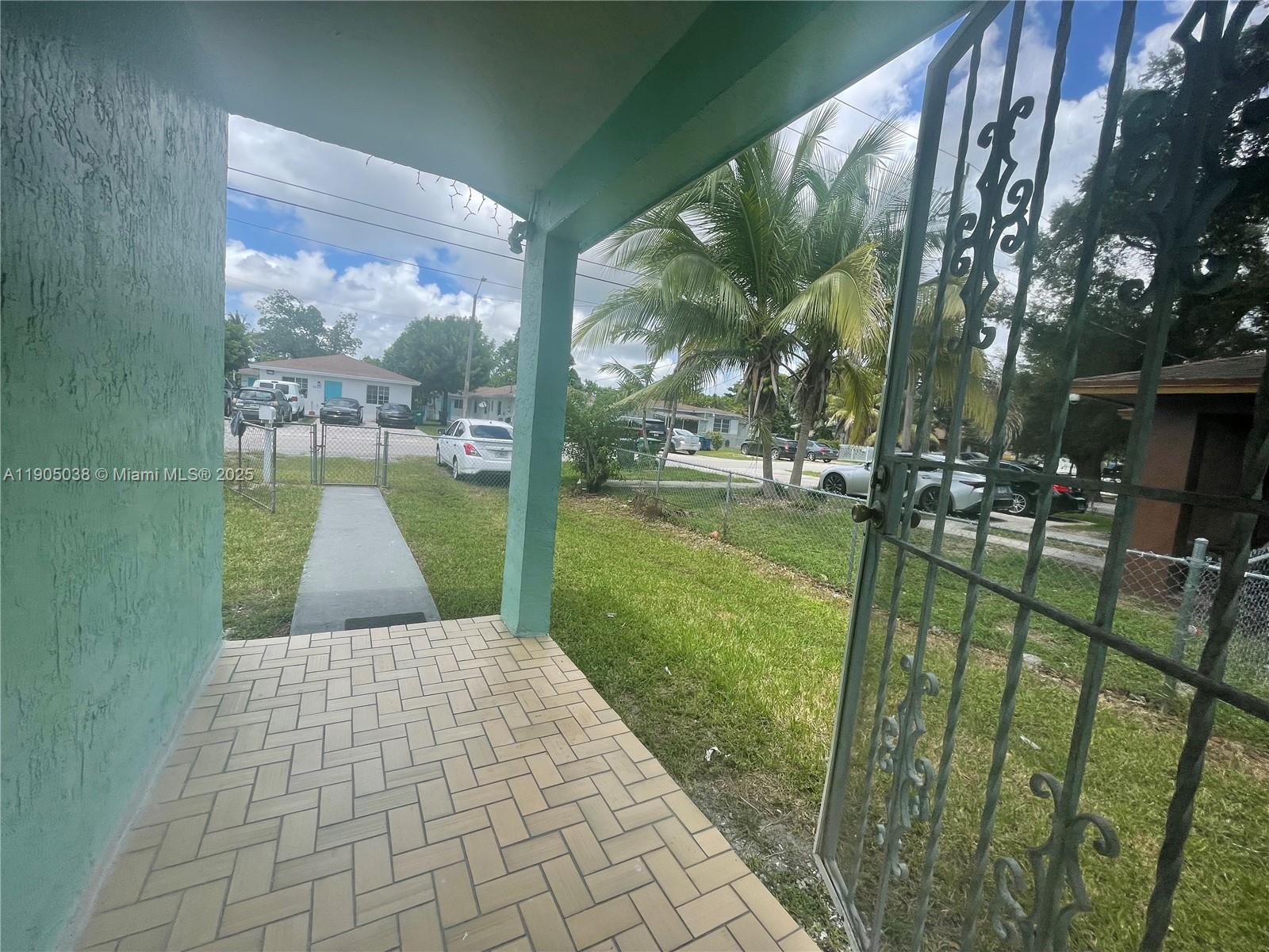 MIDWAY PARK - Residential