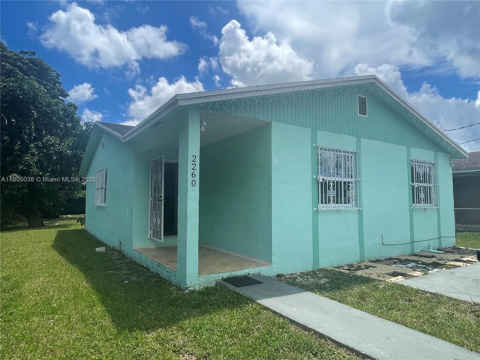MIDWAY PARK - Residential