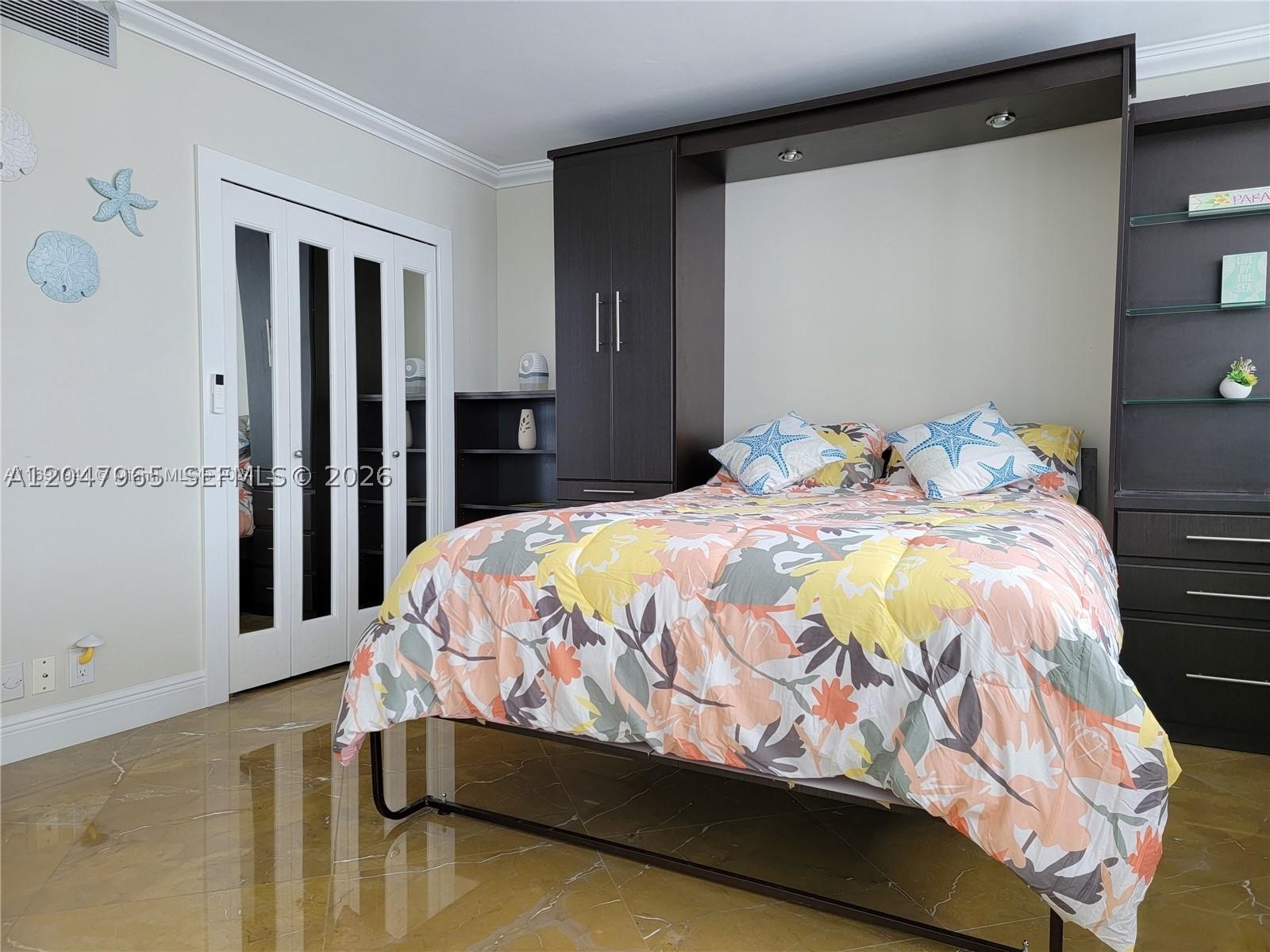 PARKER PLAZA CONDO ESTATE - Residential