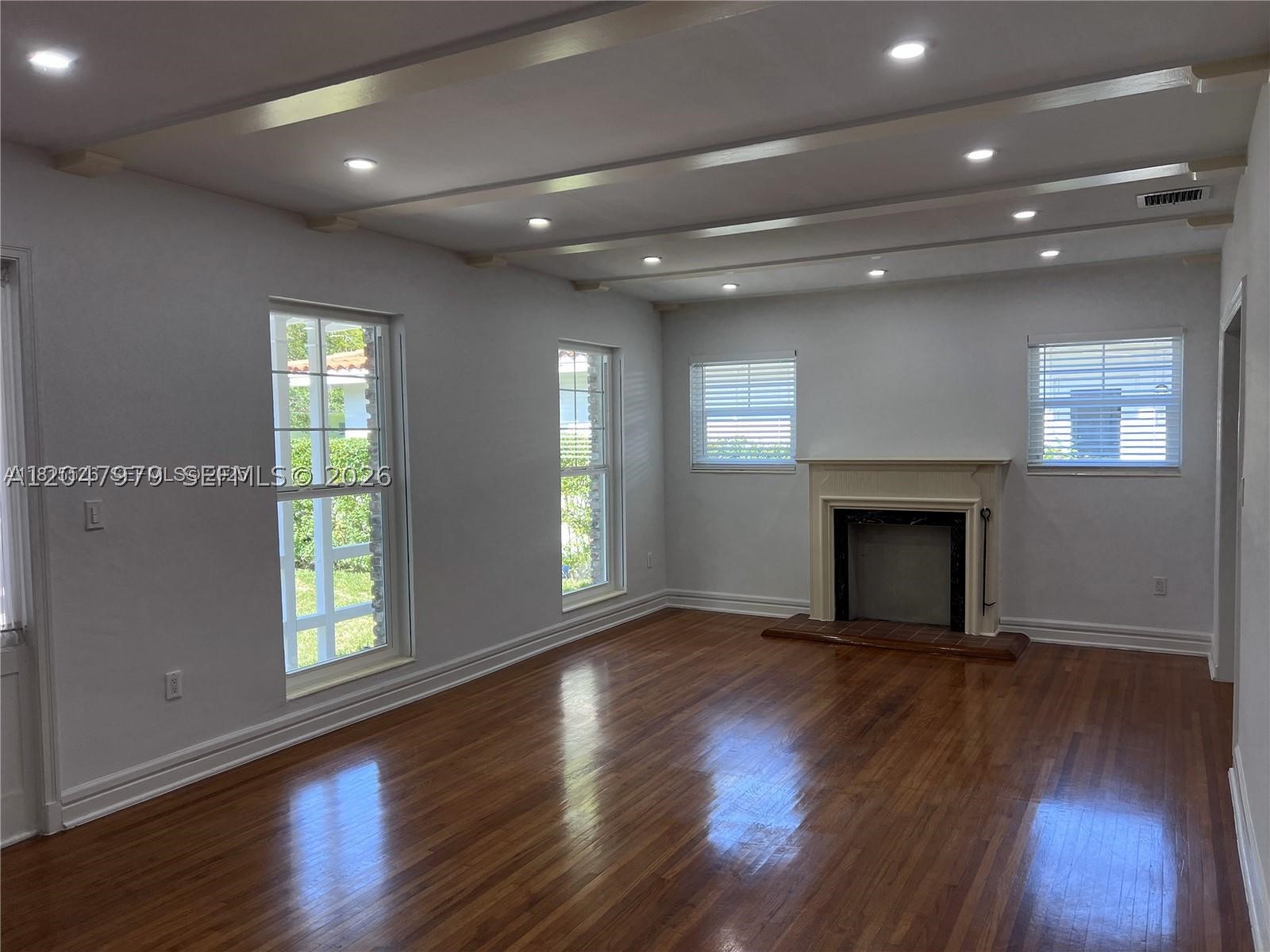 CORAL GABLES RIVIERA SEC - Residential Lease