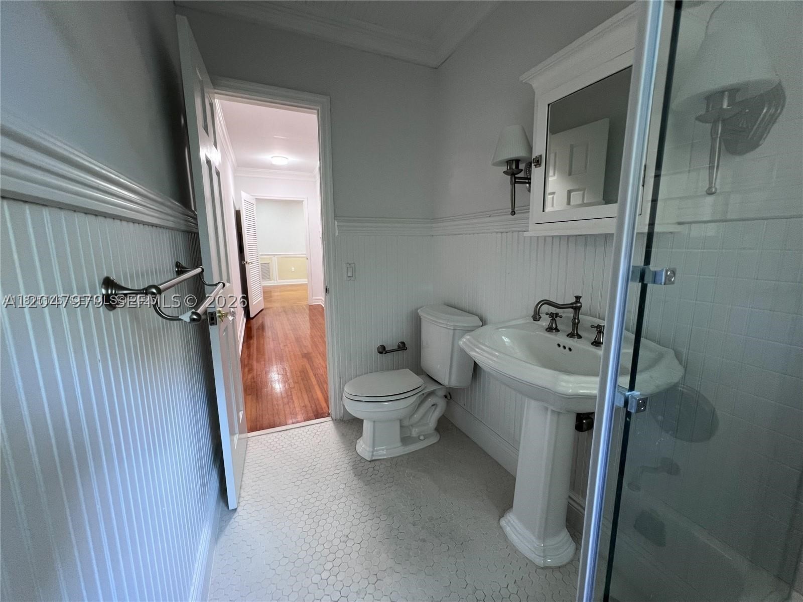 CORAL GABLES RIVIERA SEC - Residential Lease