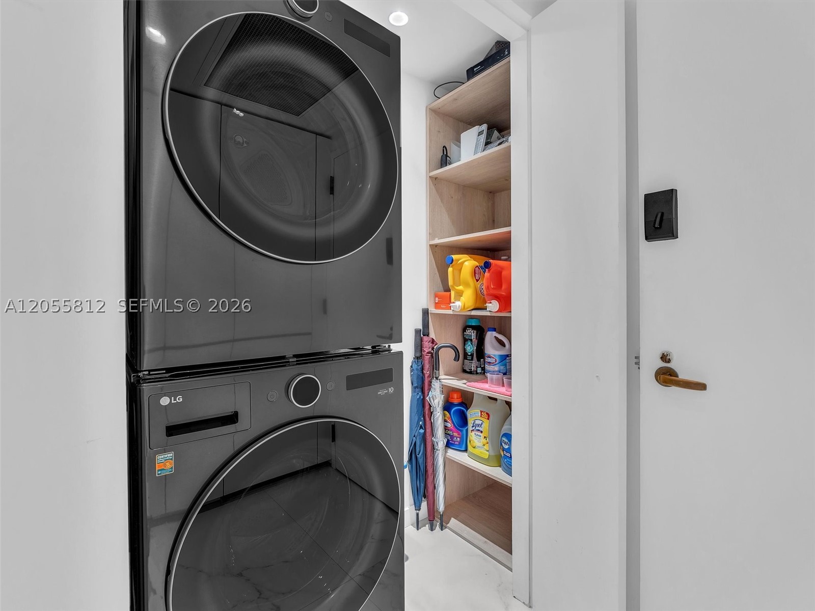 TURNBERRY ISLE CONDO - Residential Lease