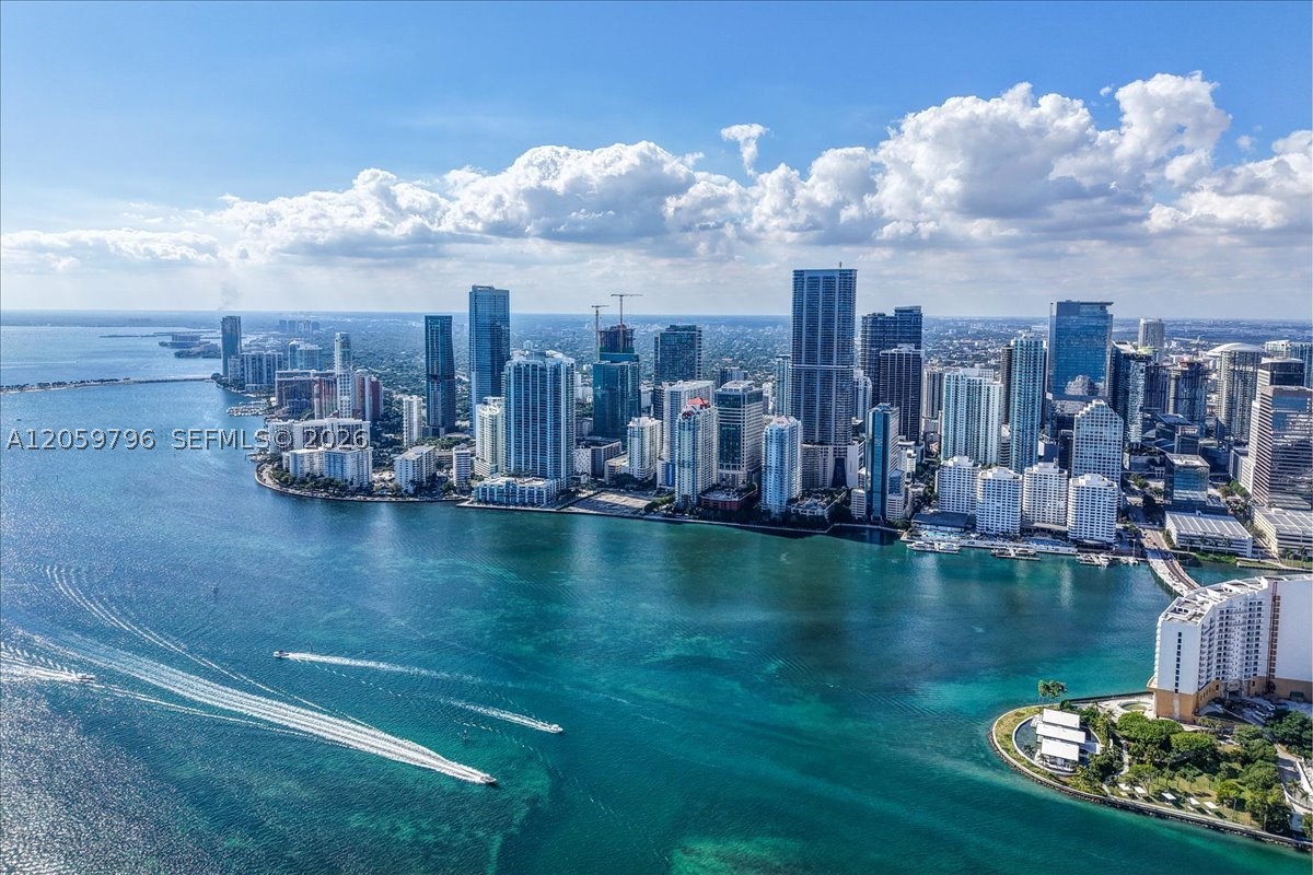 1300 S Miami Ave Residence - Residential