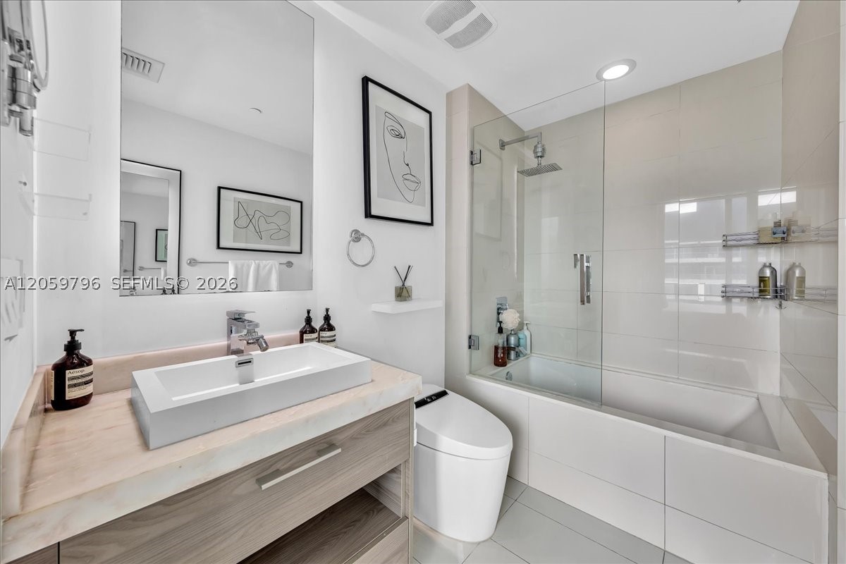 1300 S Miami Ave Residence - Residential