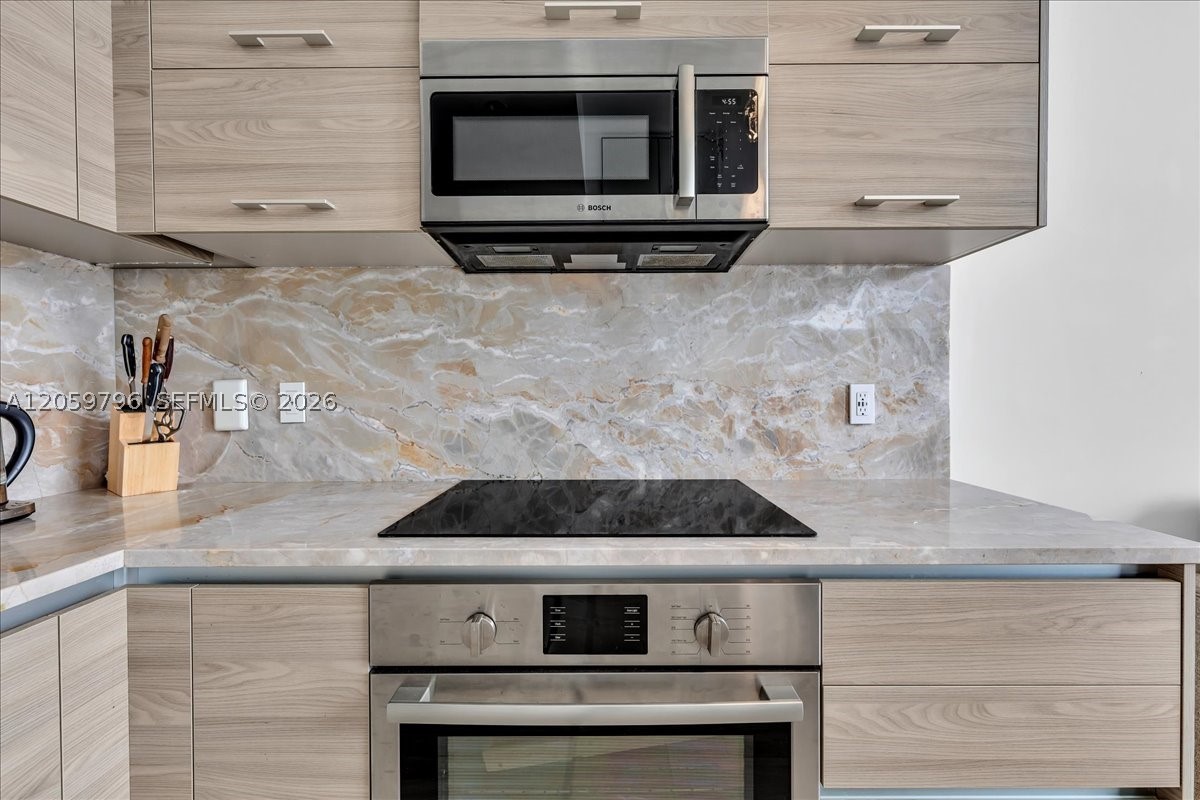 1300 S Miami Ave Residence - Residential