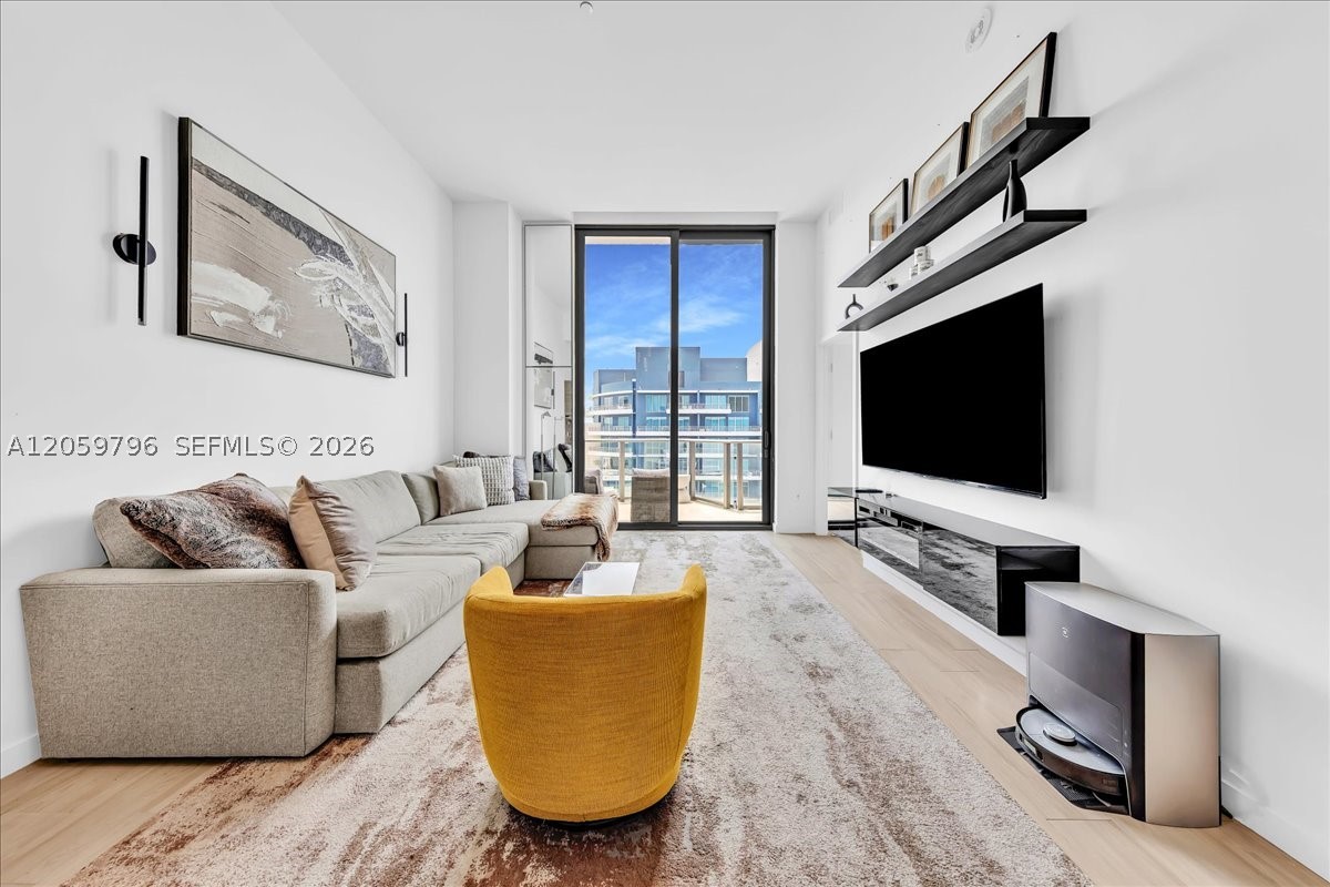 1300 S Miami Ave Residence - Residential
