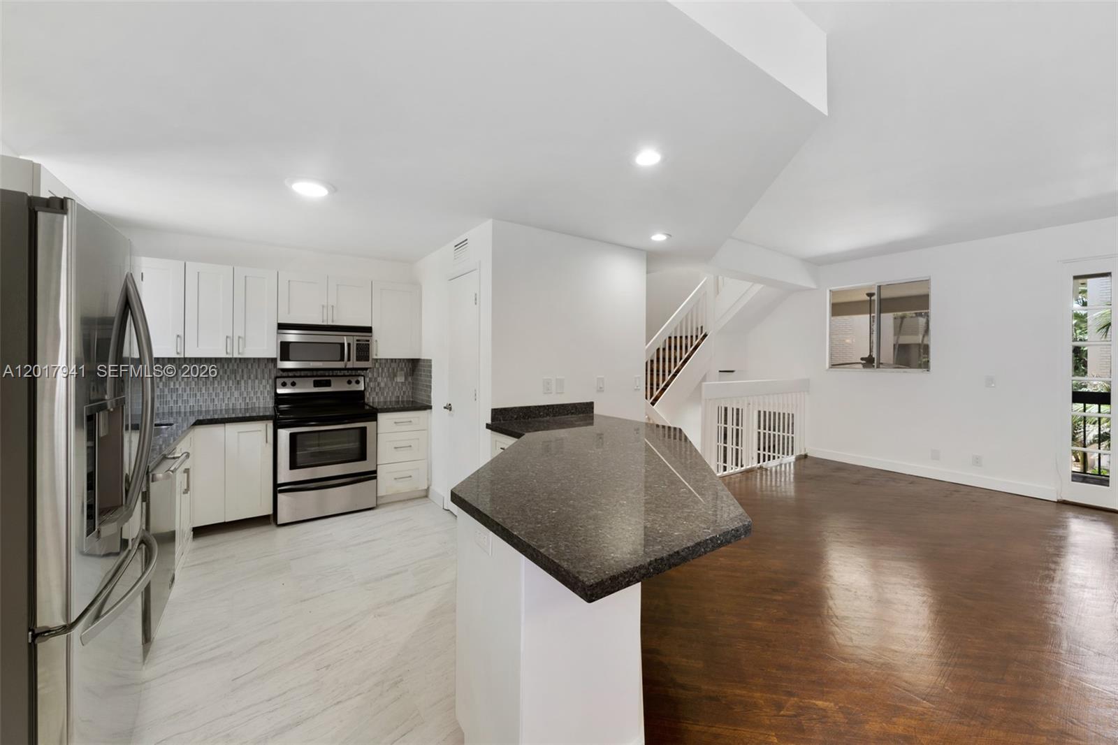 VICTORIA PARK PLACE - Residential