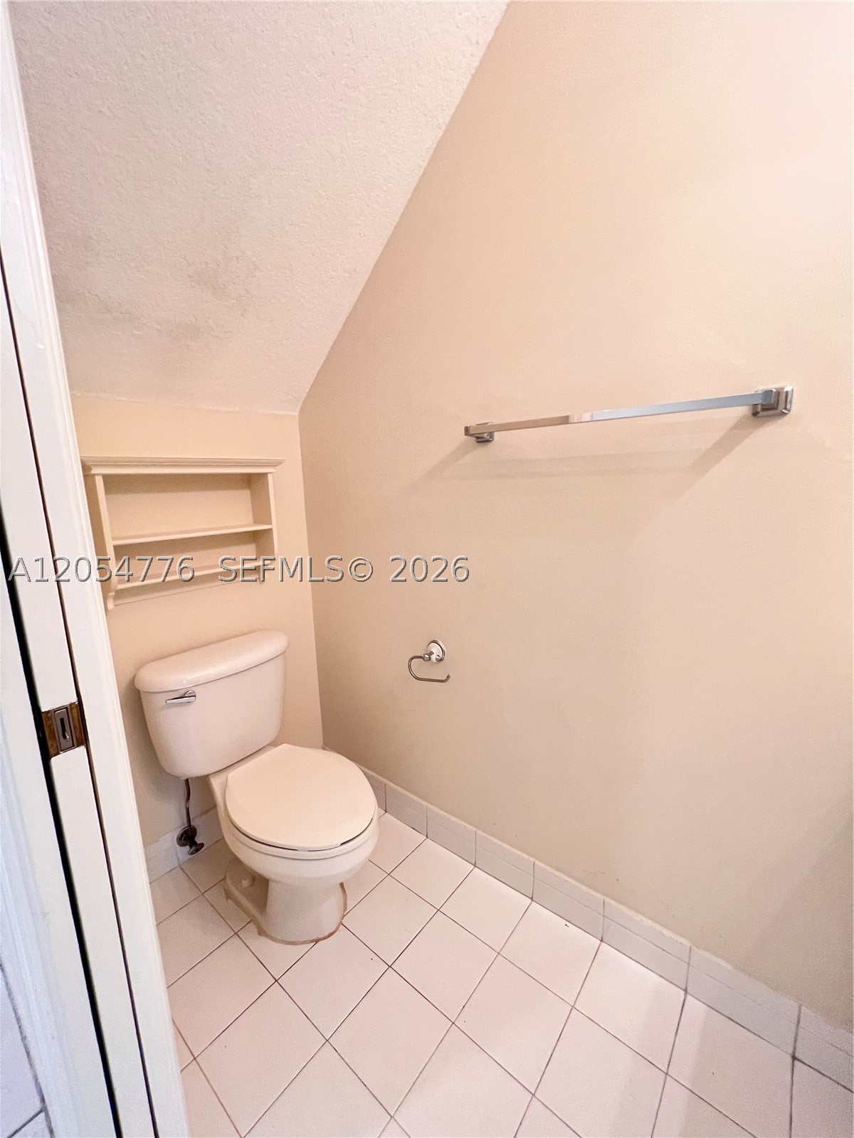 LAS BRISAS AT DORAL CONDO - Residential Lease