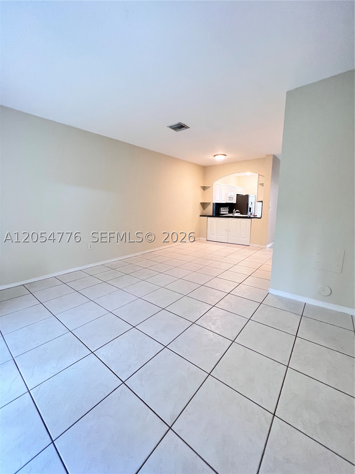 LAS BRISAS AT DORAL CONDO - Residential Lease