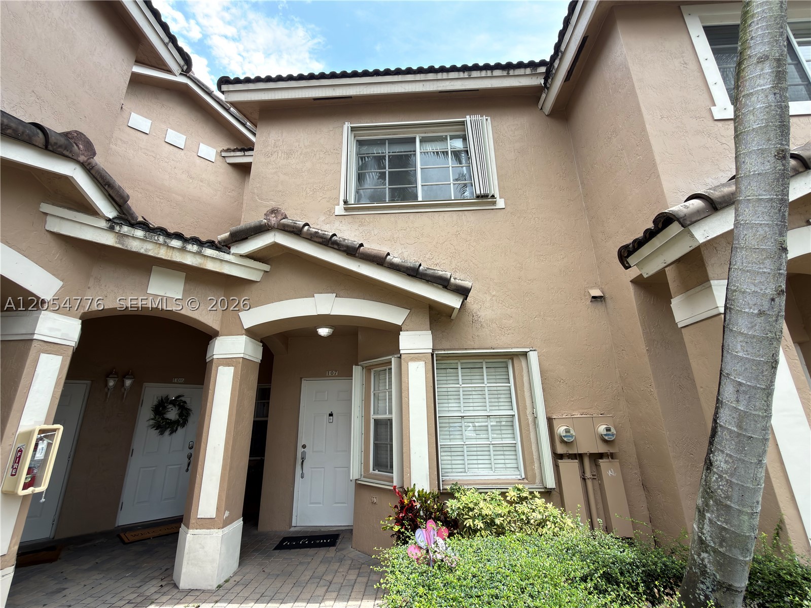 LAS BRISAS AT DORAL CONDO - Residential Lease