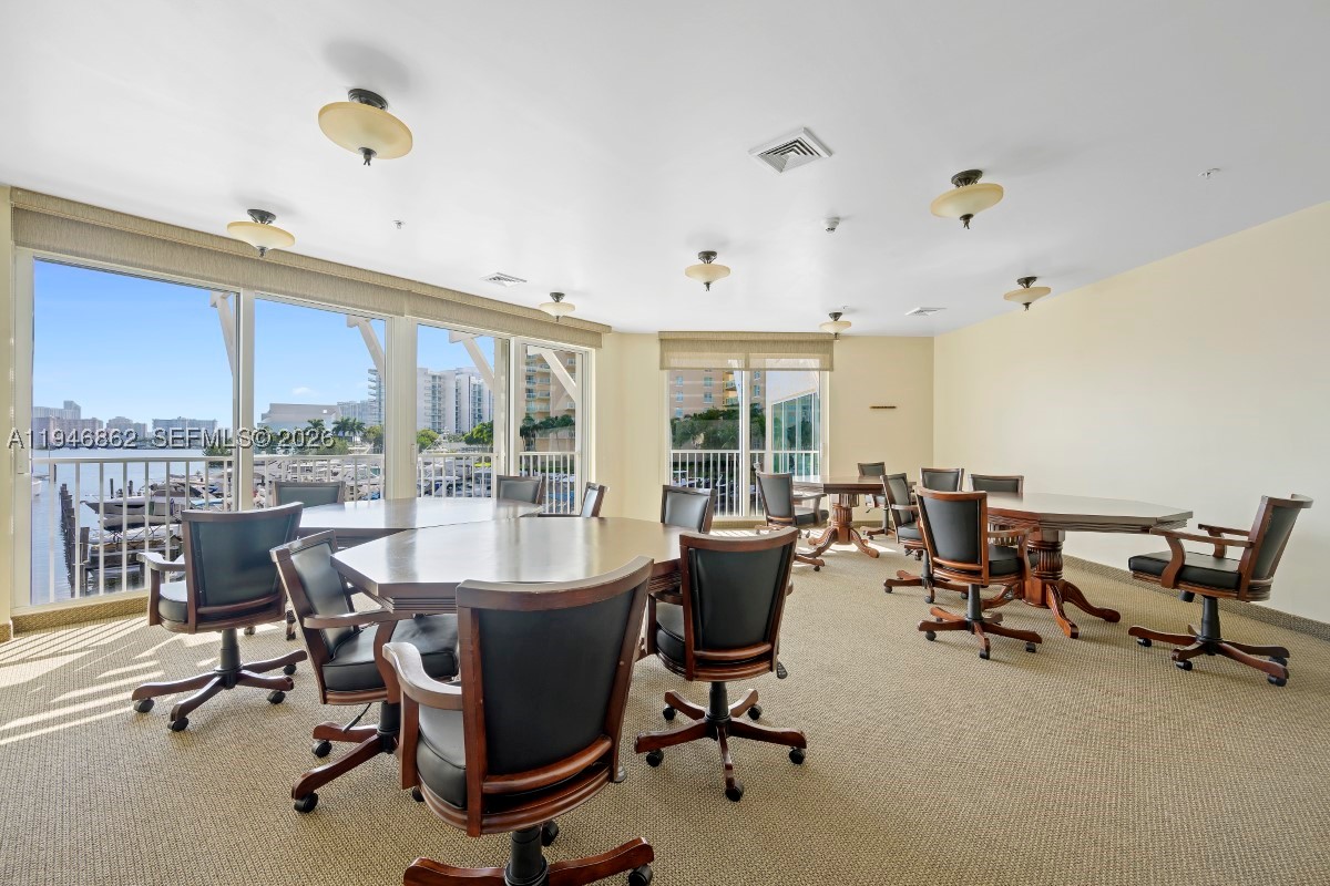 AVENTURA MARINA TWO - Residential