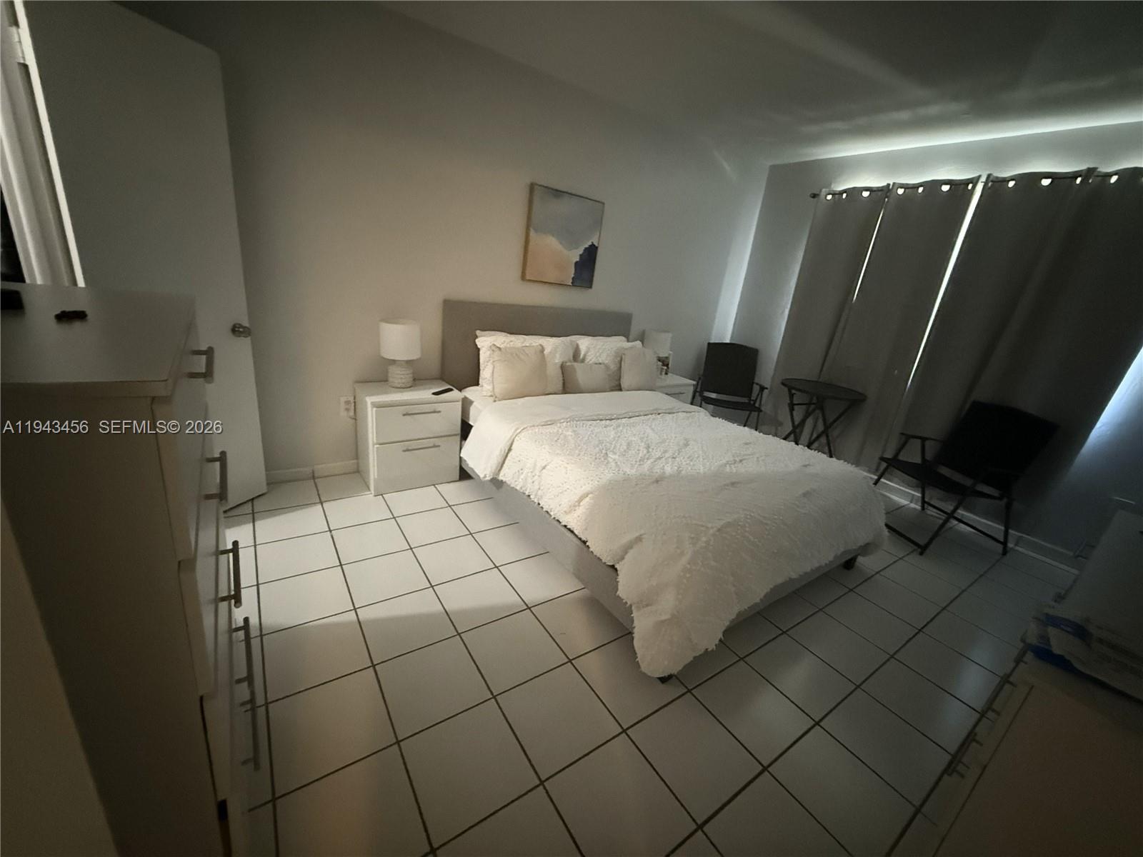 LAKEWOOD VILLAS CONDO - Residential