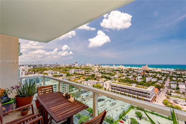 THE FLORIDIAN CONDO - Residential Lease