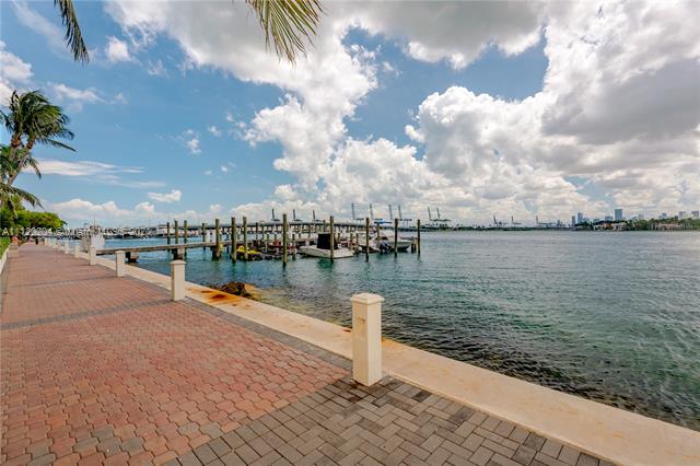 THE FLORIDIAN CONDO - Residential Lease