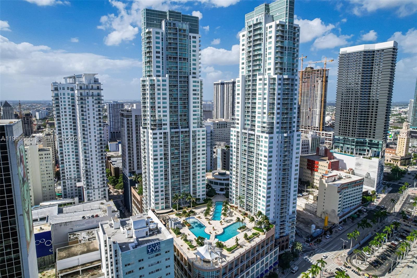 VIZCAYNE NORTH CONDO - Residential