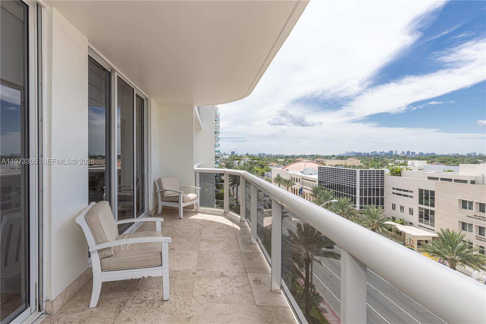 SOLIMAR CONDO - Residential