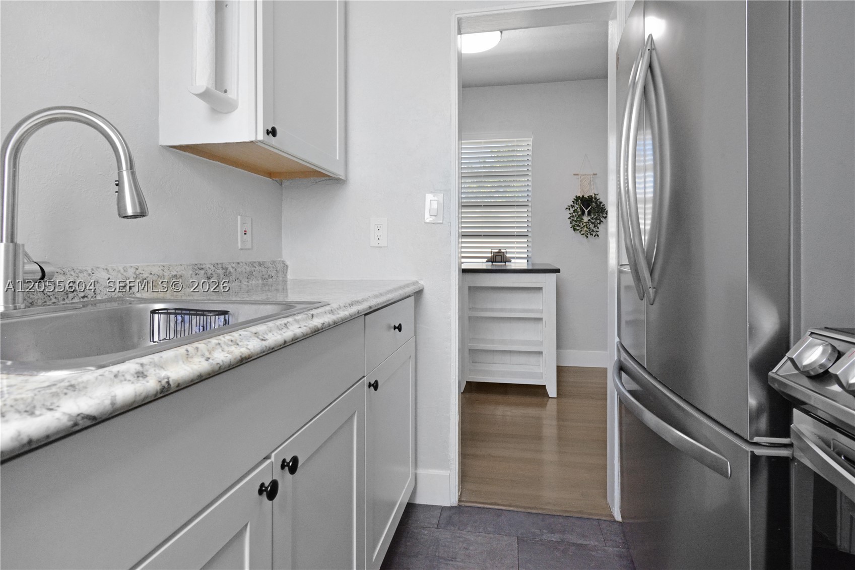 HARRIS ESTATES - Residential Income