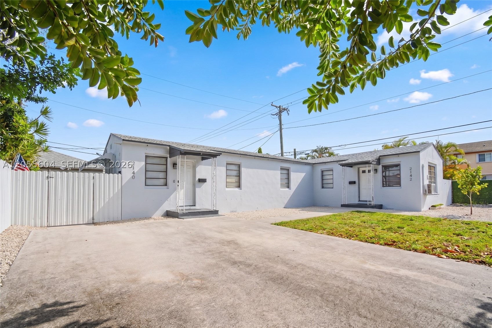 HARRIS ESTATES - Residential Income