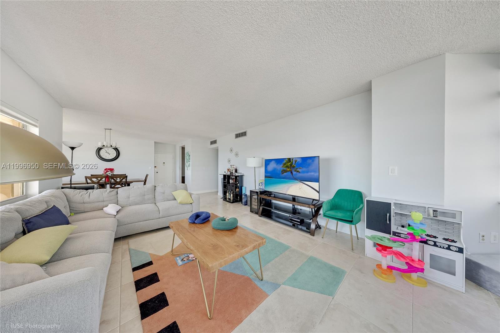 HEMISPHERES CONDO - Residential