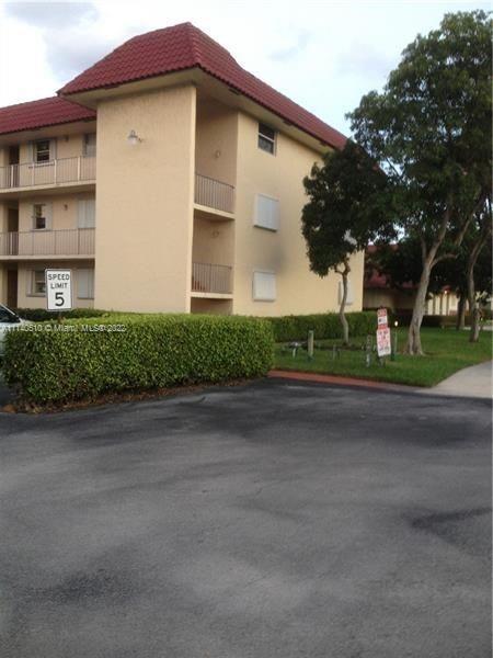 SOUTH GARDEN OF DEERFIELD - Residential
