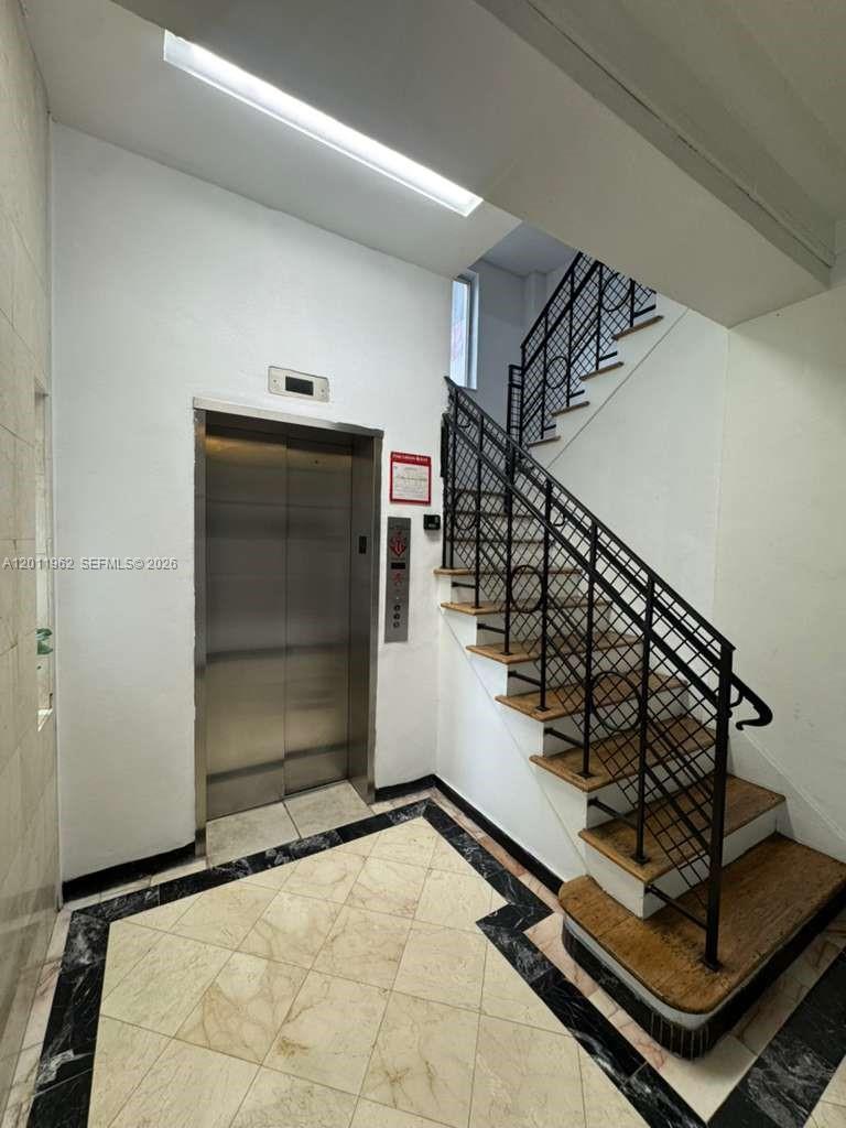OCEAN VILLAS CONDO - Residential