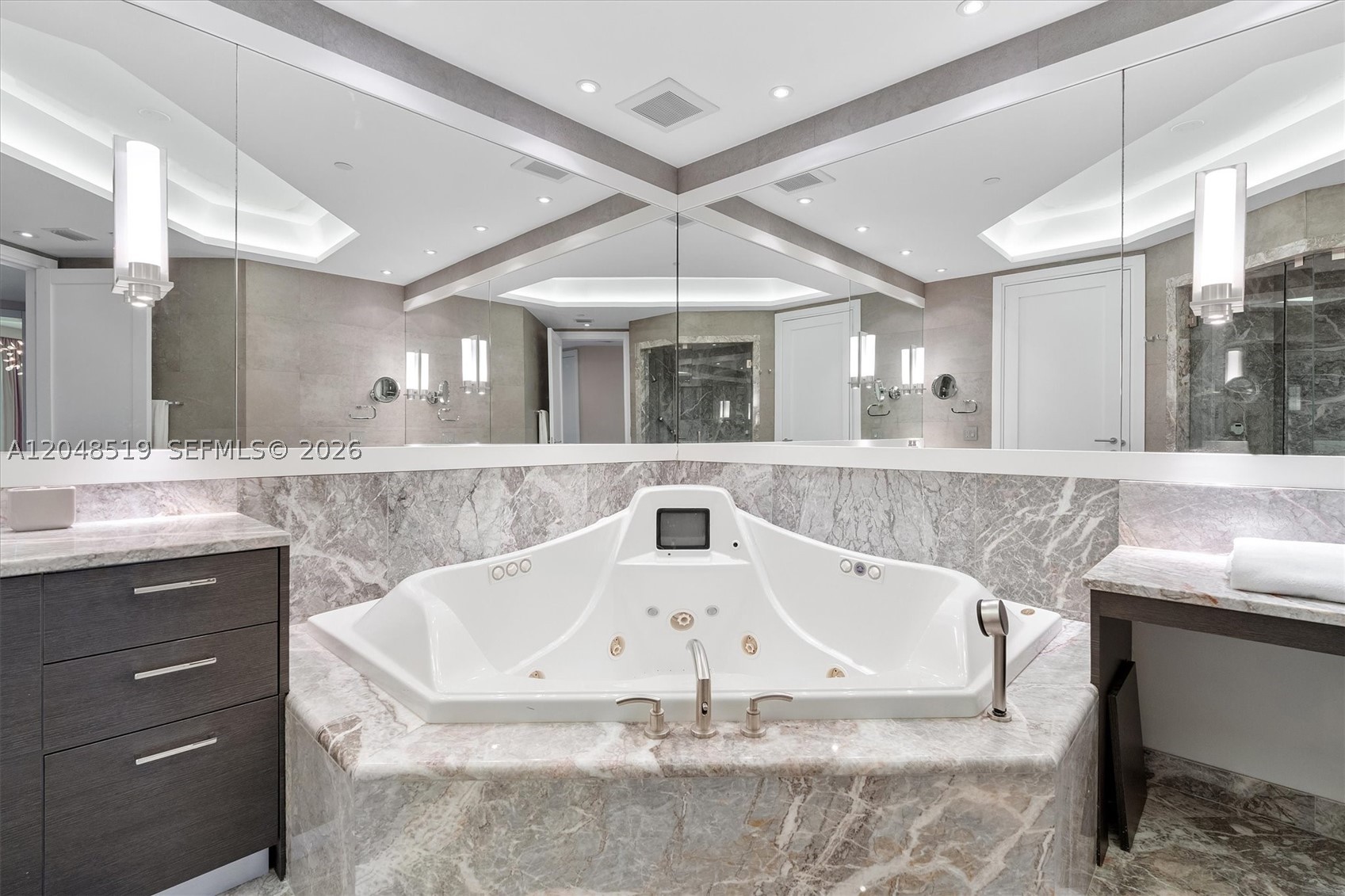 TURNBERRY OCEAN COLONY NO - Residential
