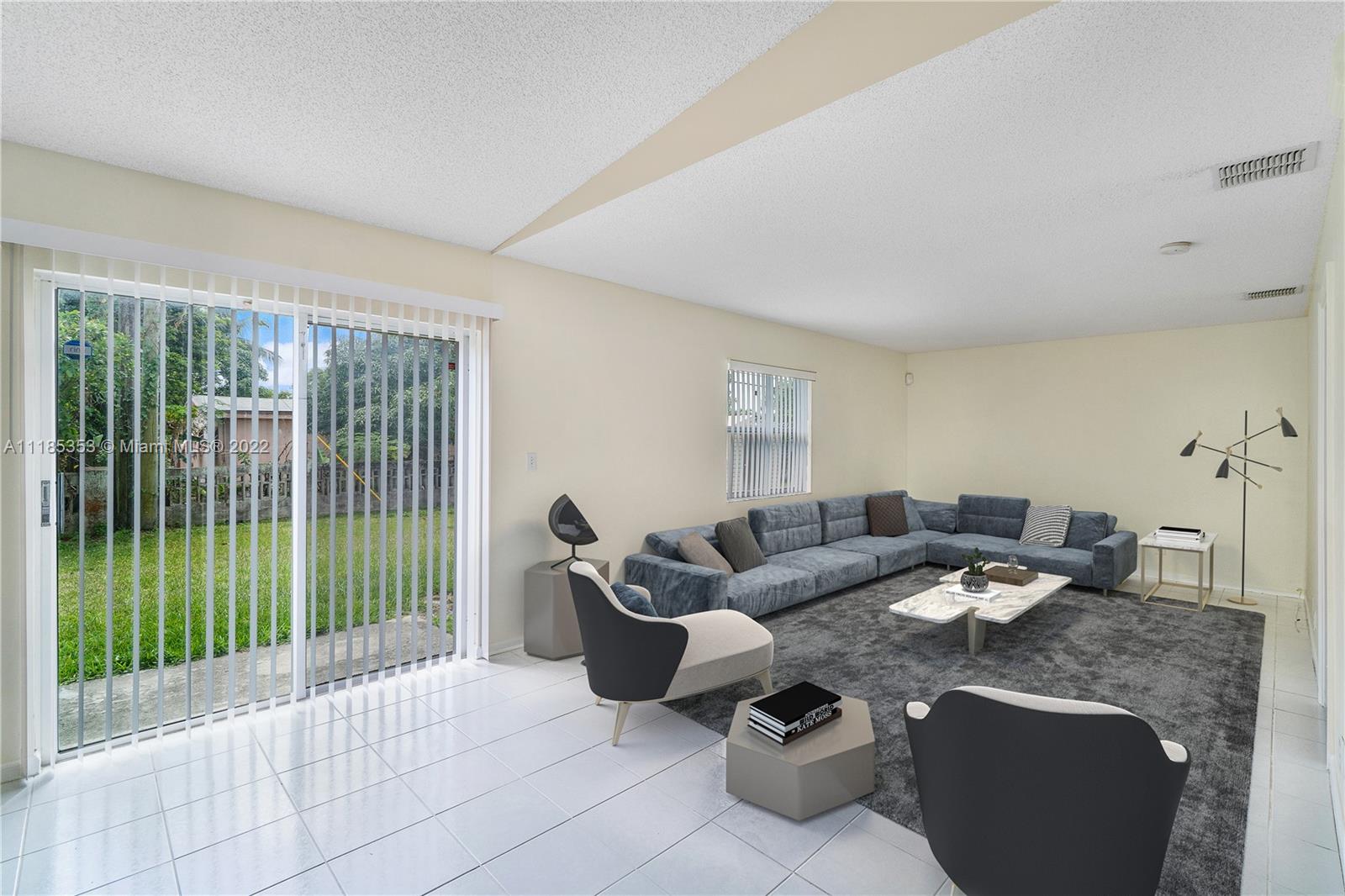 SUMMER LAKES AT 3 LAKES - Residential