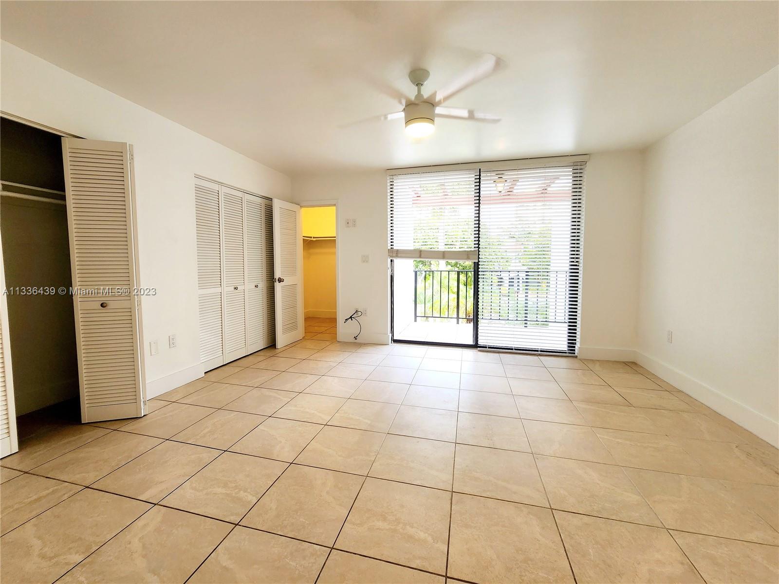 GRAPETREE TOWNHOUSE CONDO - Residential Lease