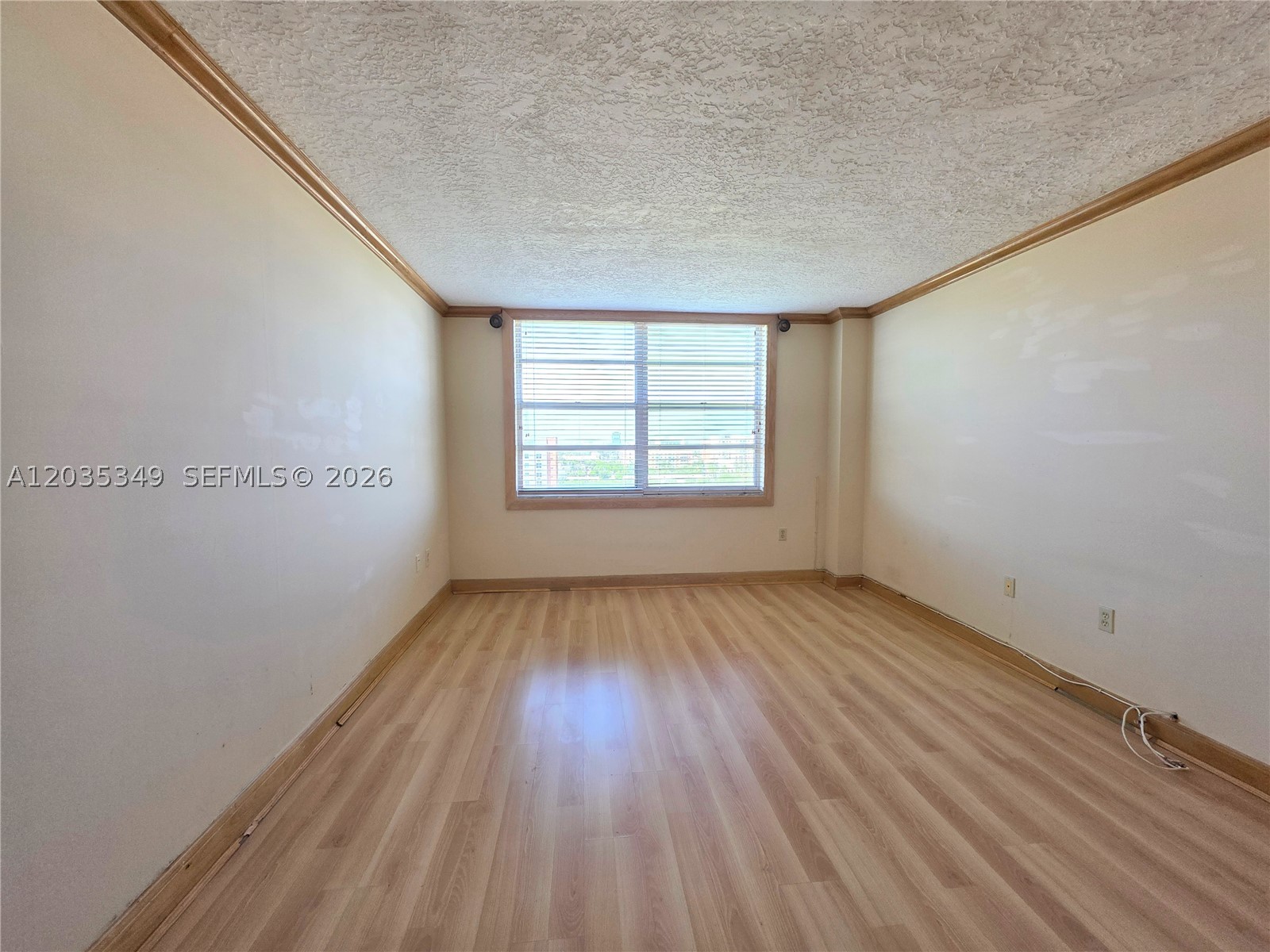 COMMODORE PLAZA CONDO - Residential