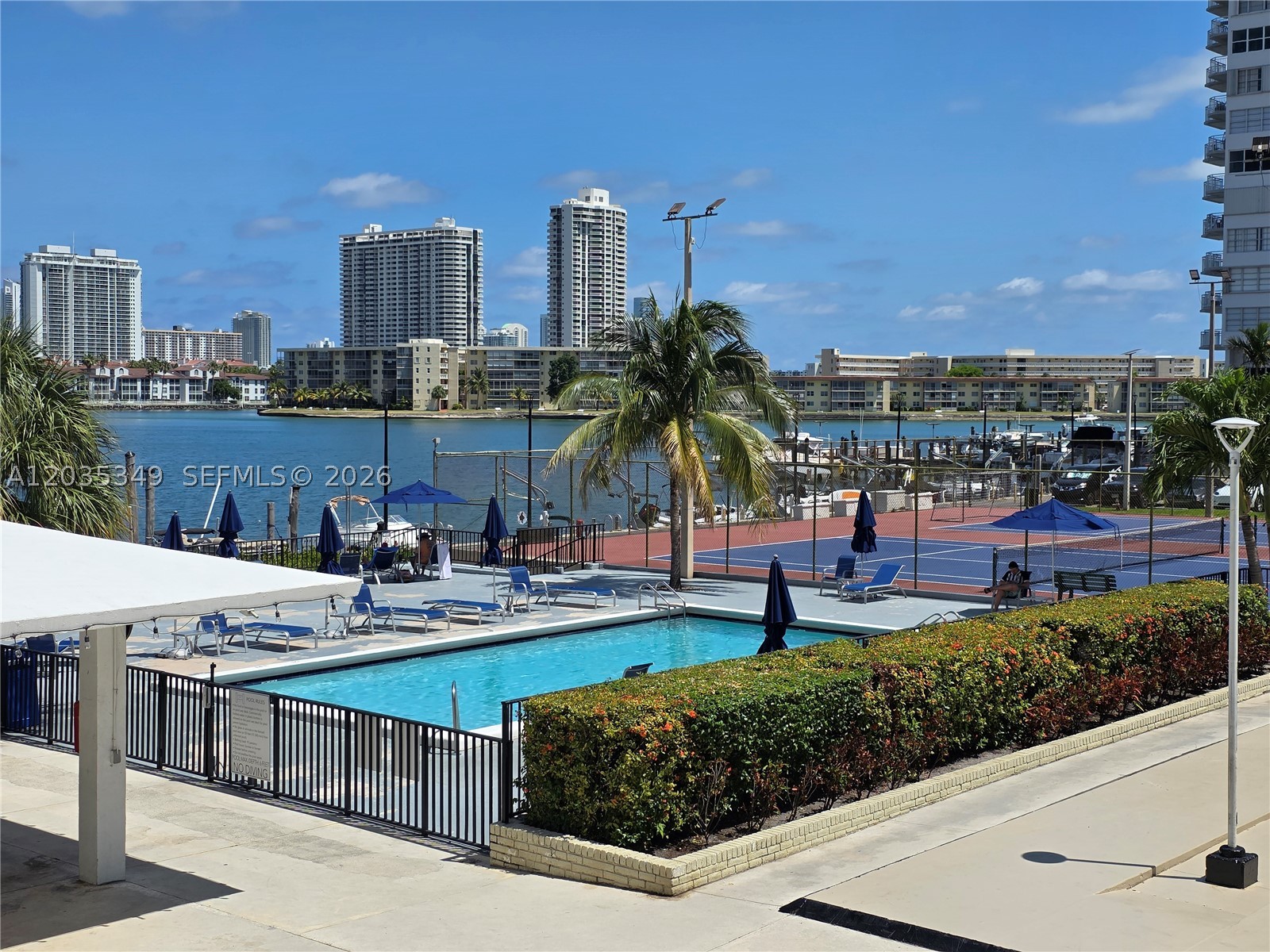 COMMODORE PLAZA CONDO - Residential