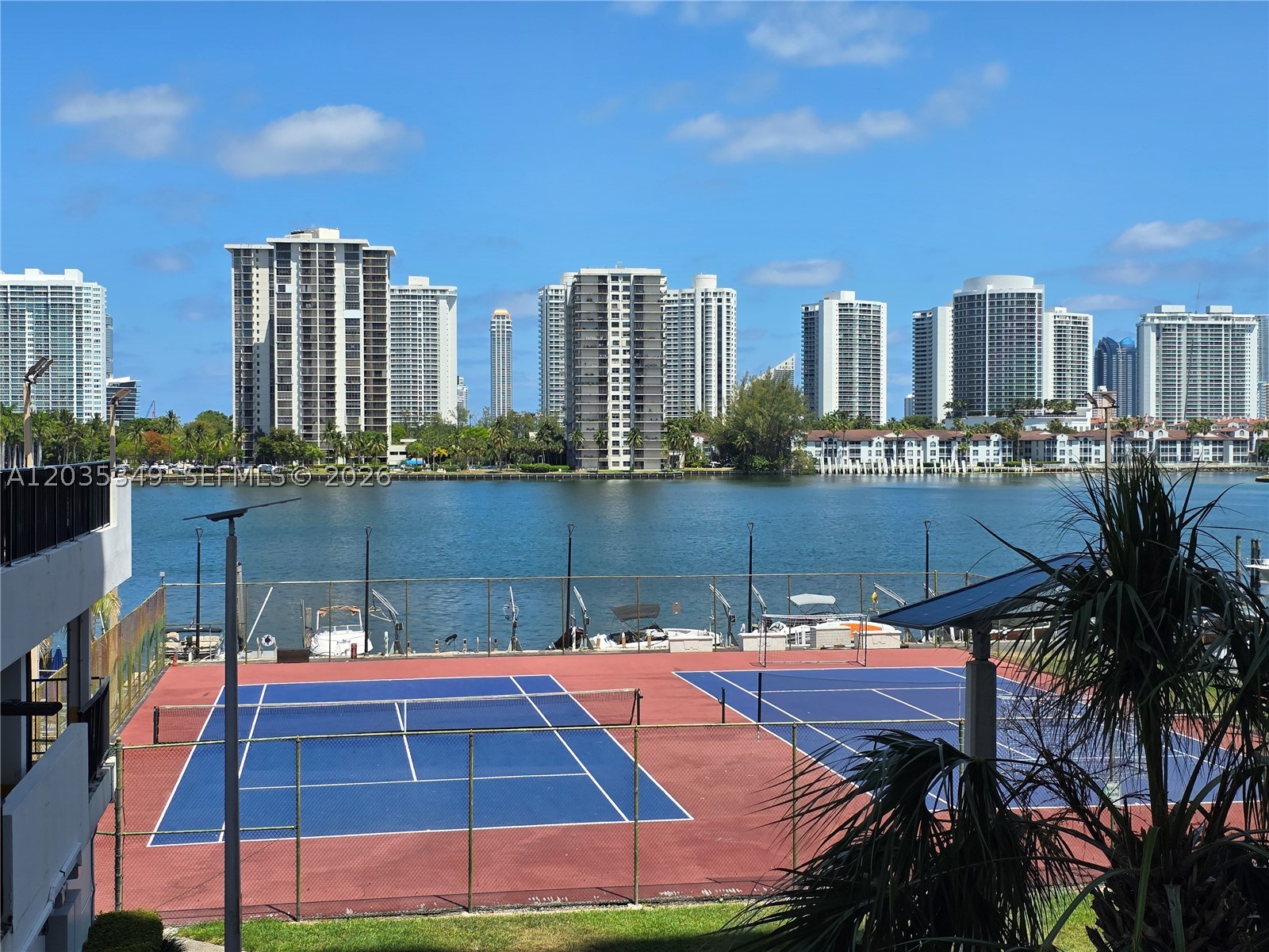COMMODORE PLAZA CONDO - Residential