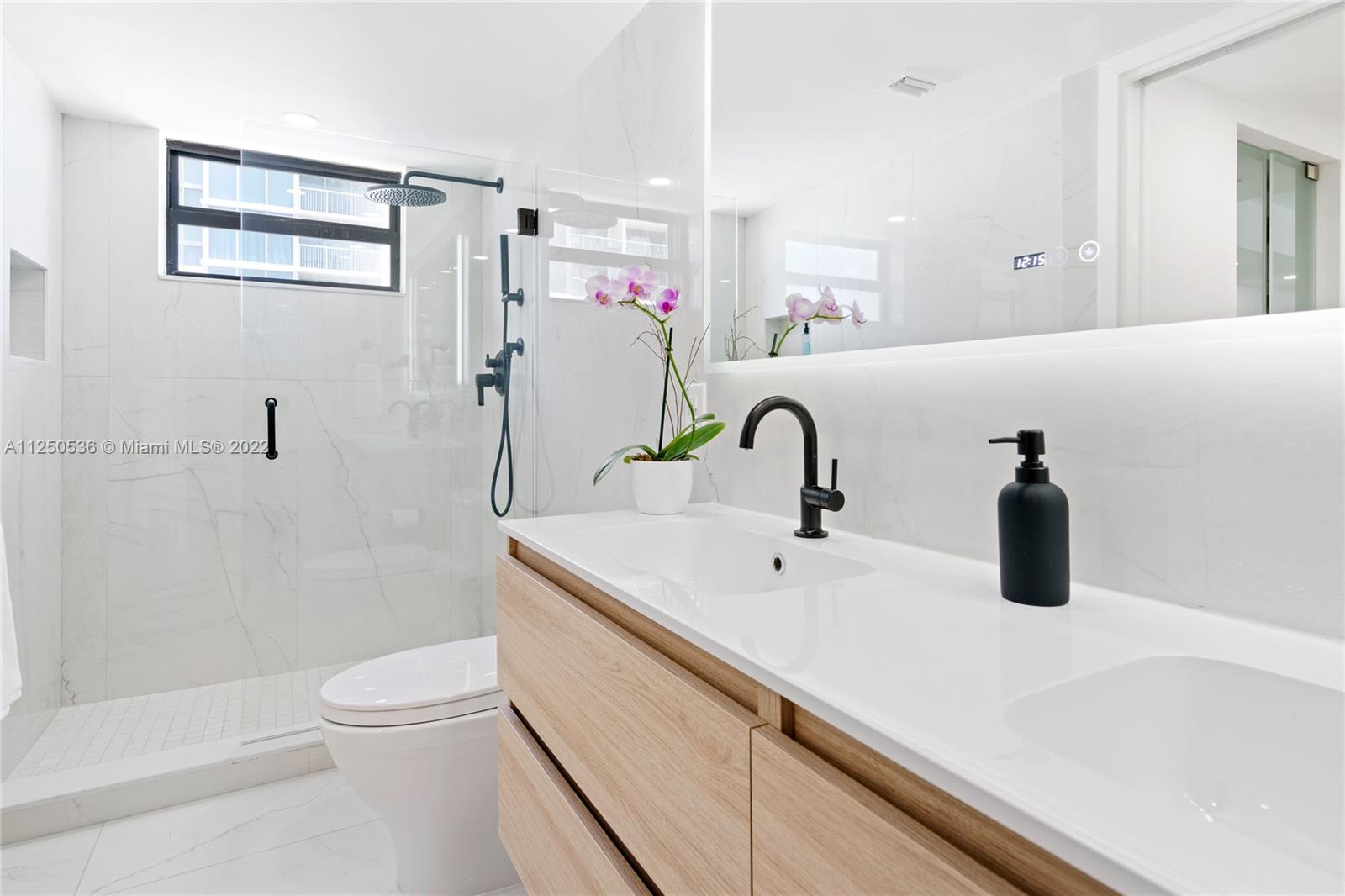 OCEANFRONT PLAZA CONDO - Residential Lease