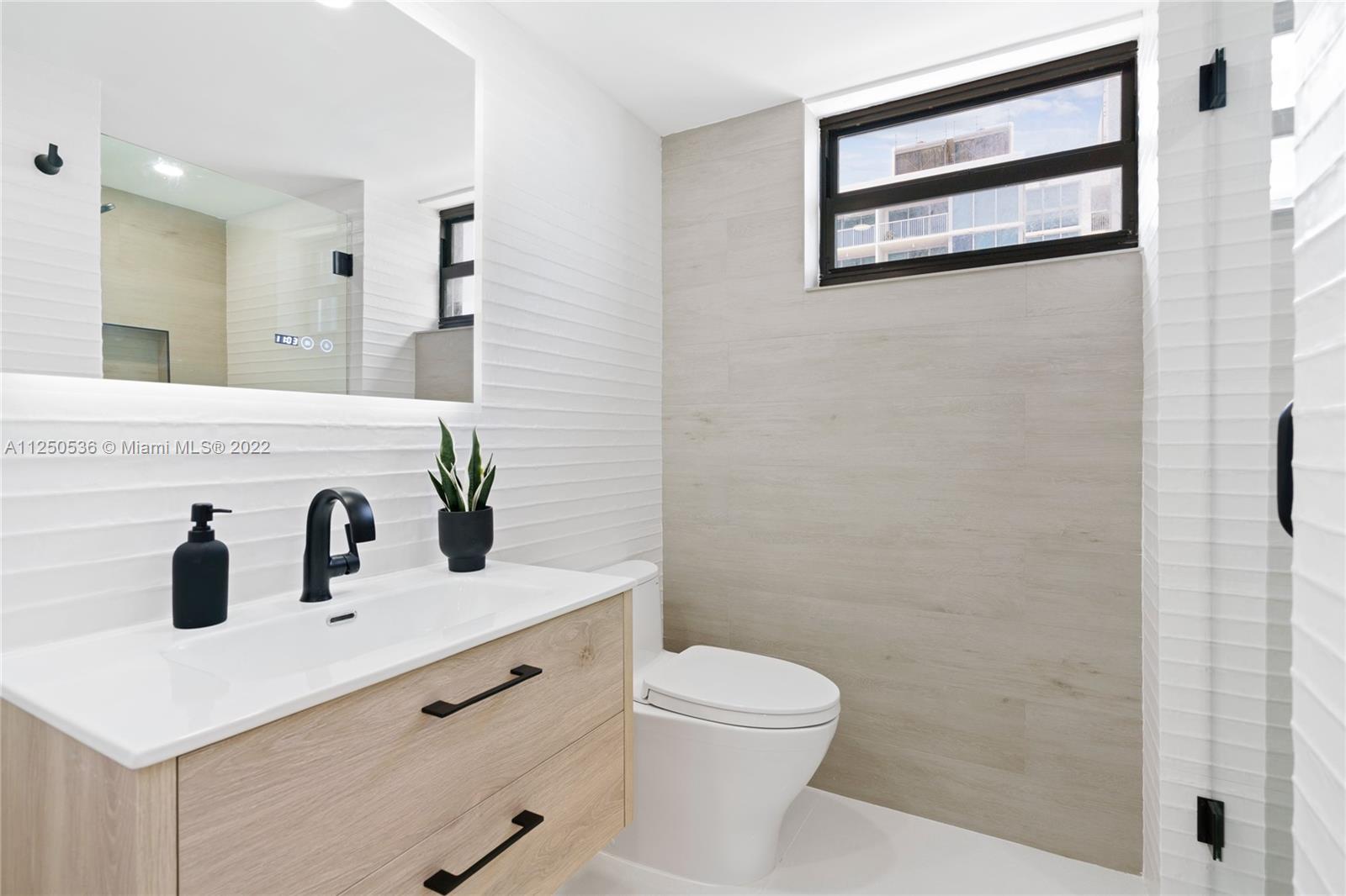 OCEANFRONT PLAZA CONDO - Residential Lease