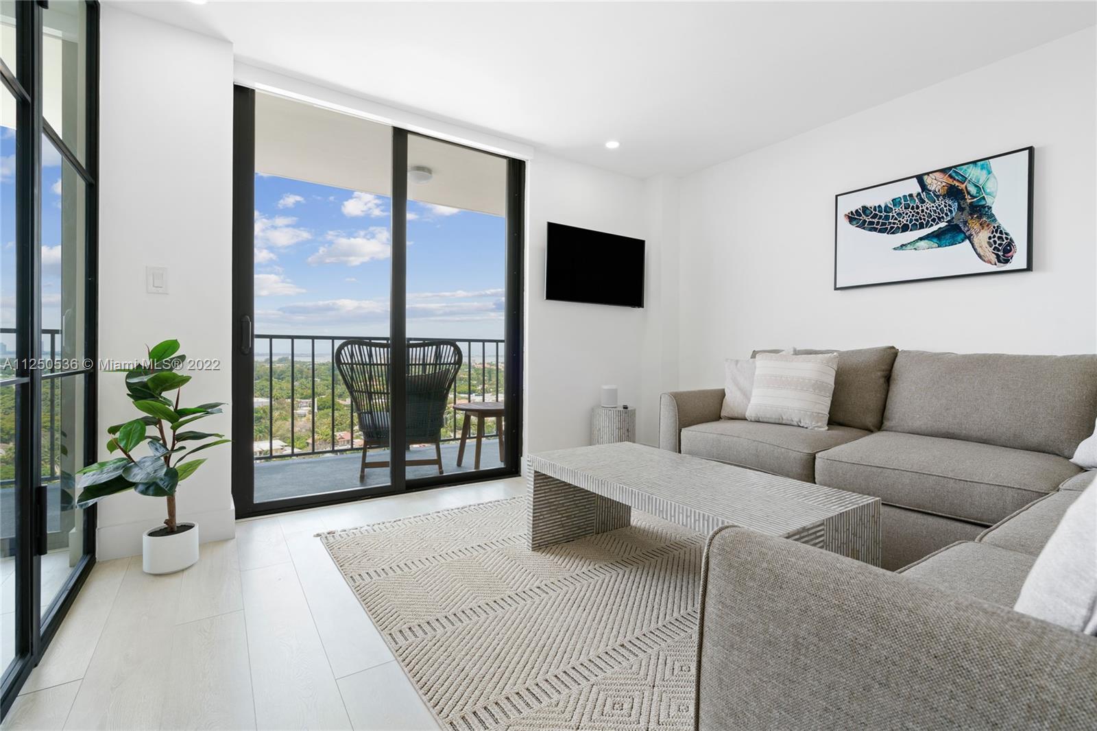 OCEANFRONT PLAZA CONDO - Residential Lease