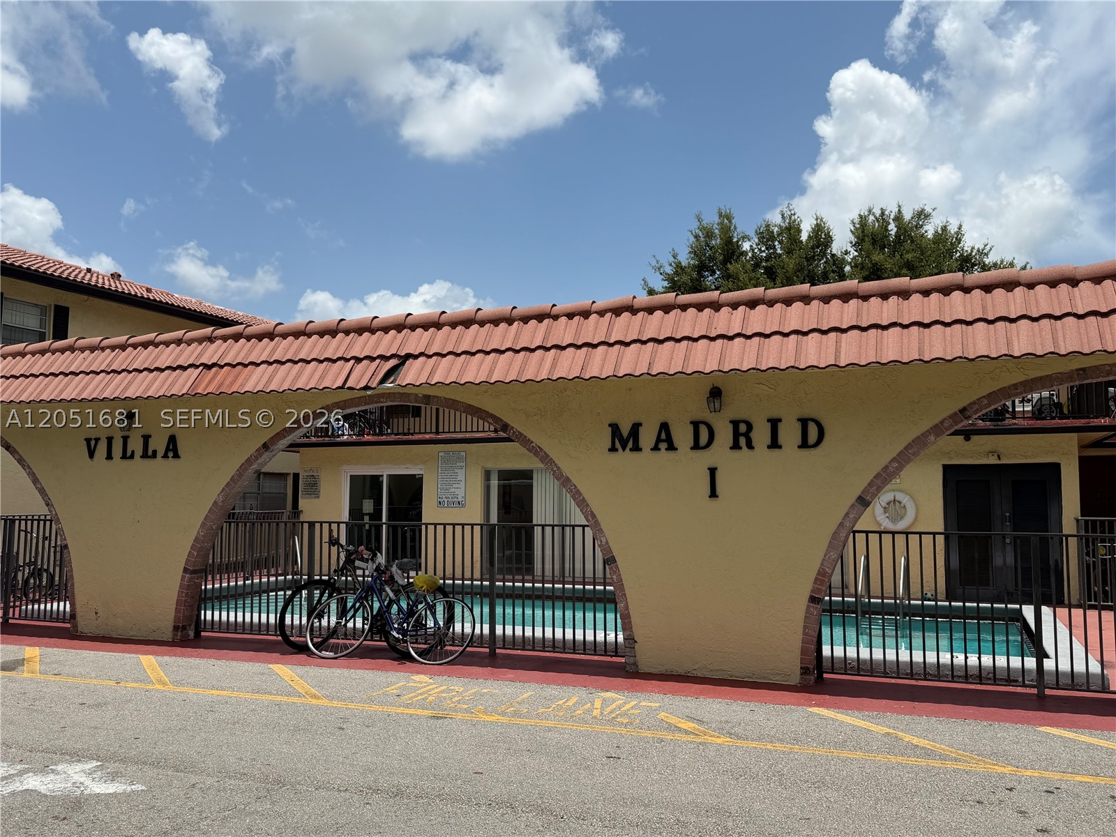 VILLA MADRID I CONDO - Residential