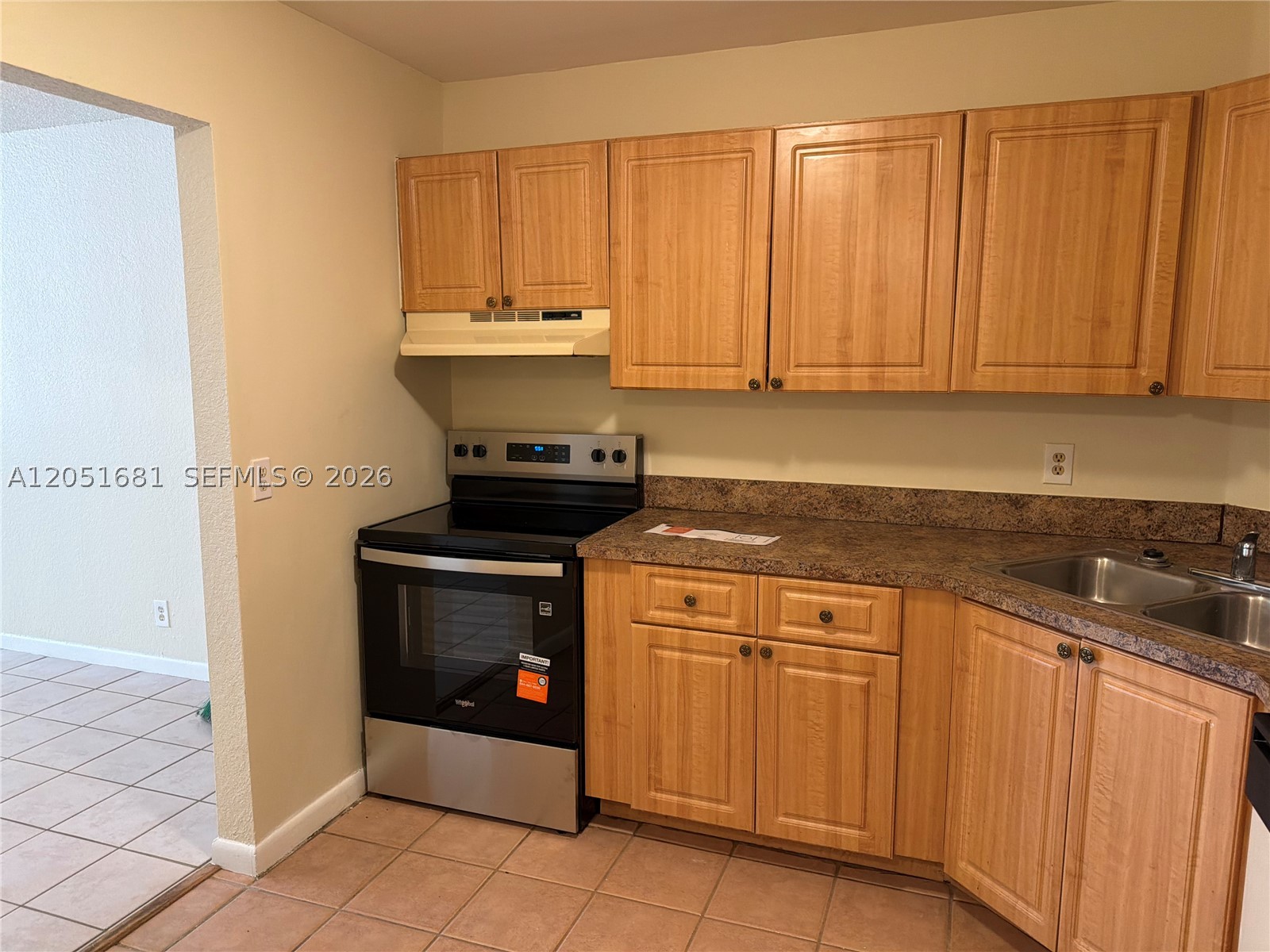 VILLA MADRID I CONDO - Residential