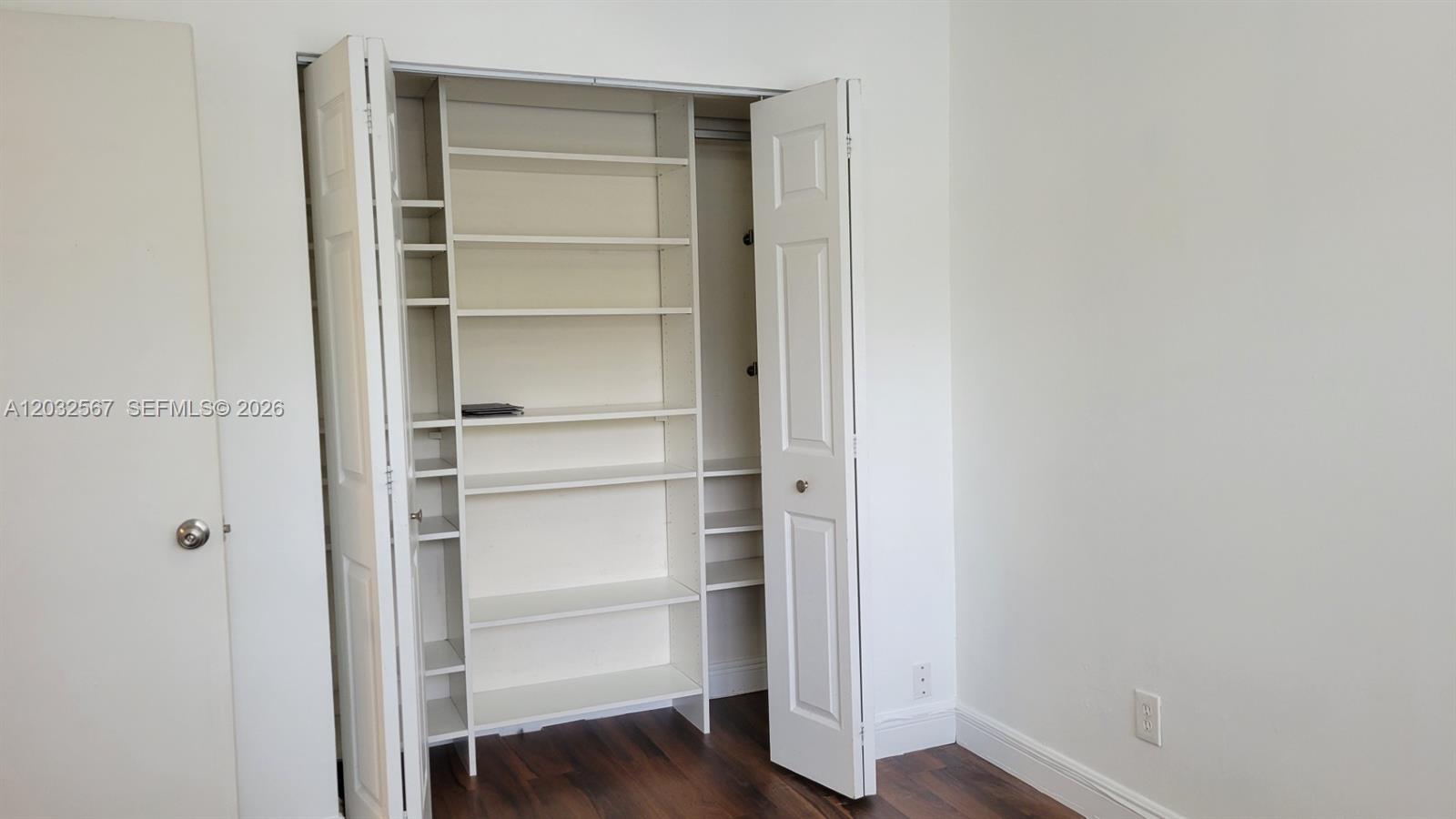 GRENADIER GARDENS - Residential Lease
